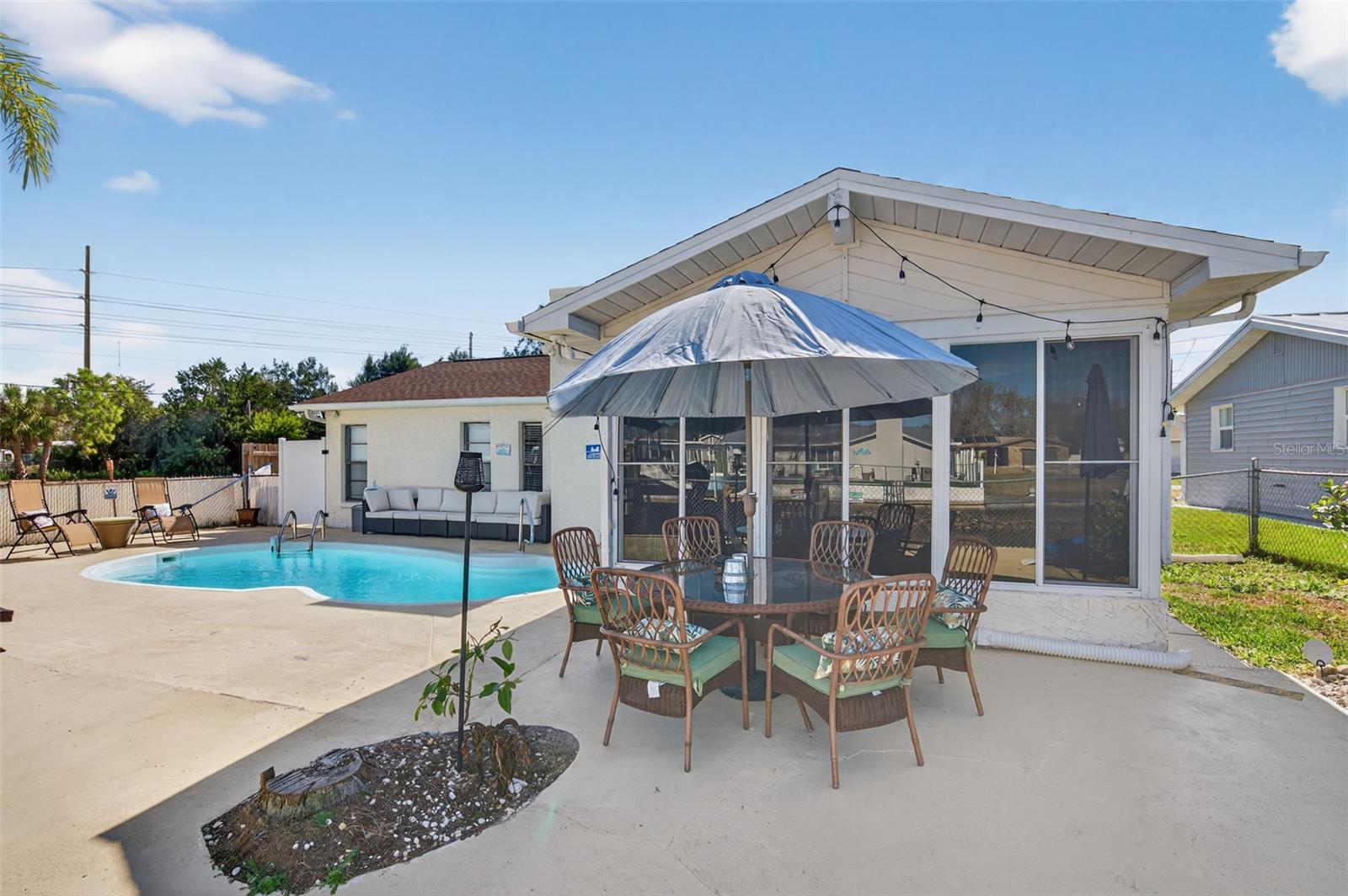 7623 MAKO DR — photo 43