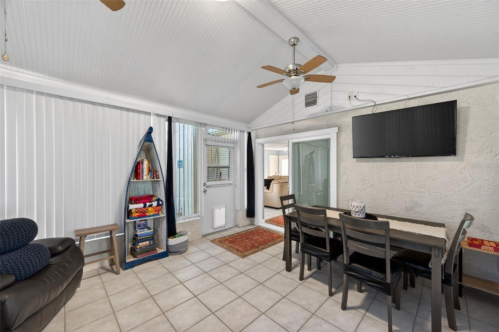 7623 MAKO DR — photo 19
