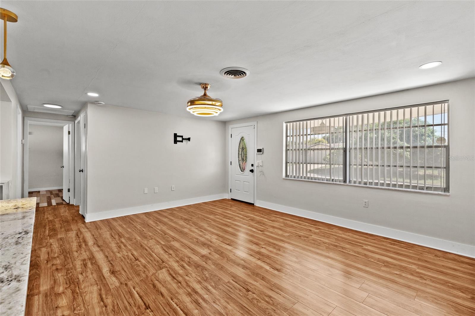 5053 CHET DR — photo 9