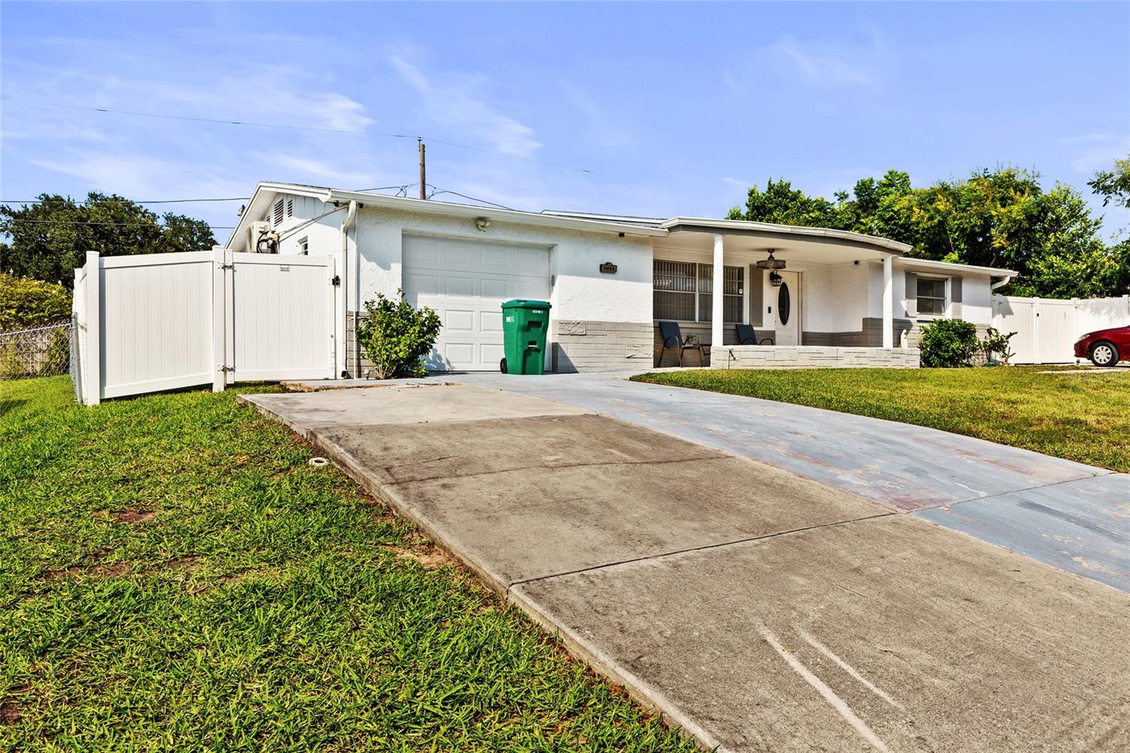 5053 CHET DR — photo 2