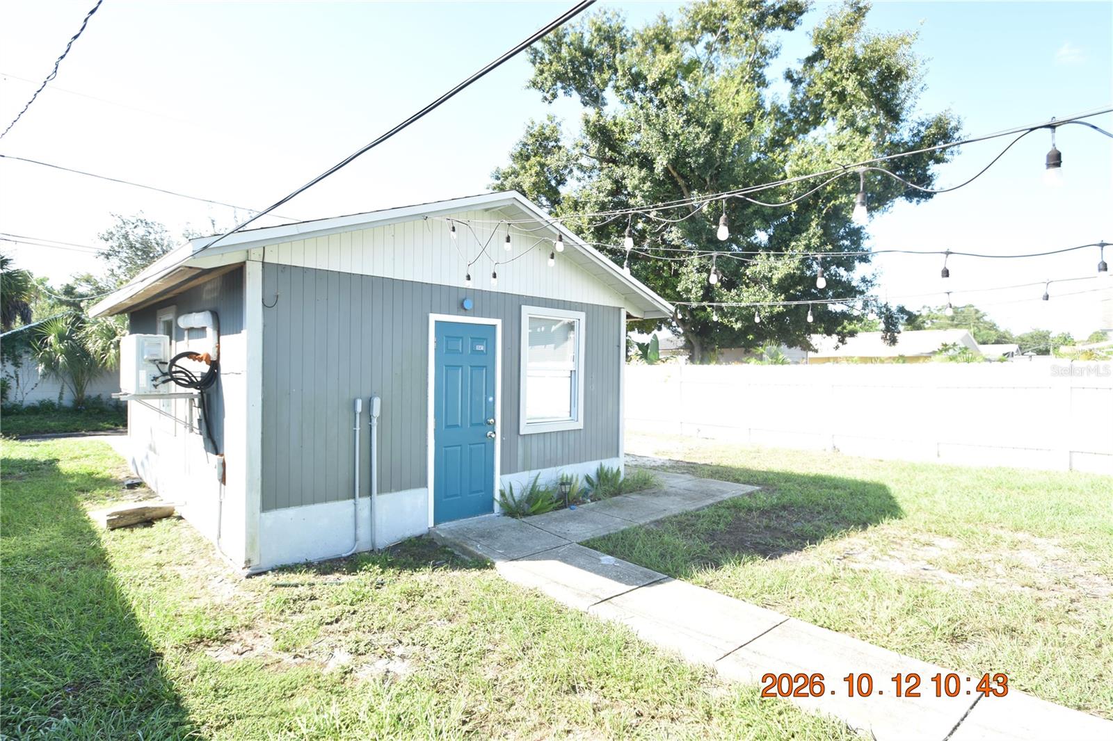 4520 BURLINGTON AVE N — photo 4