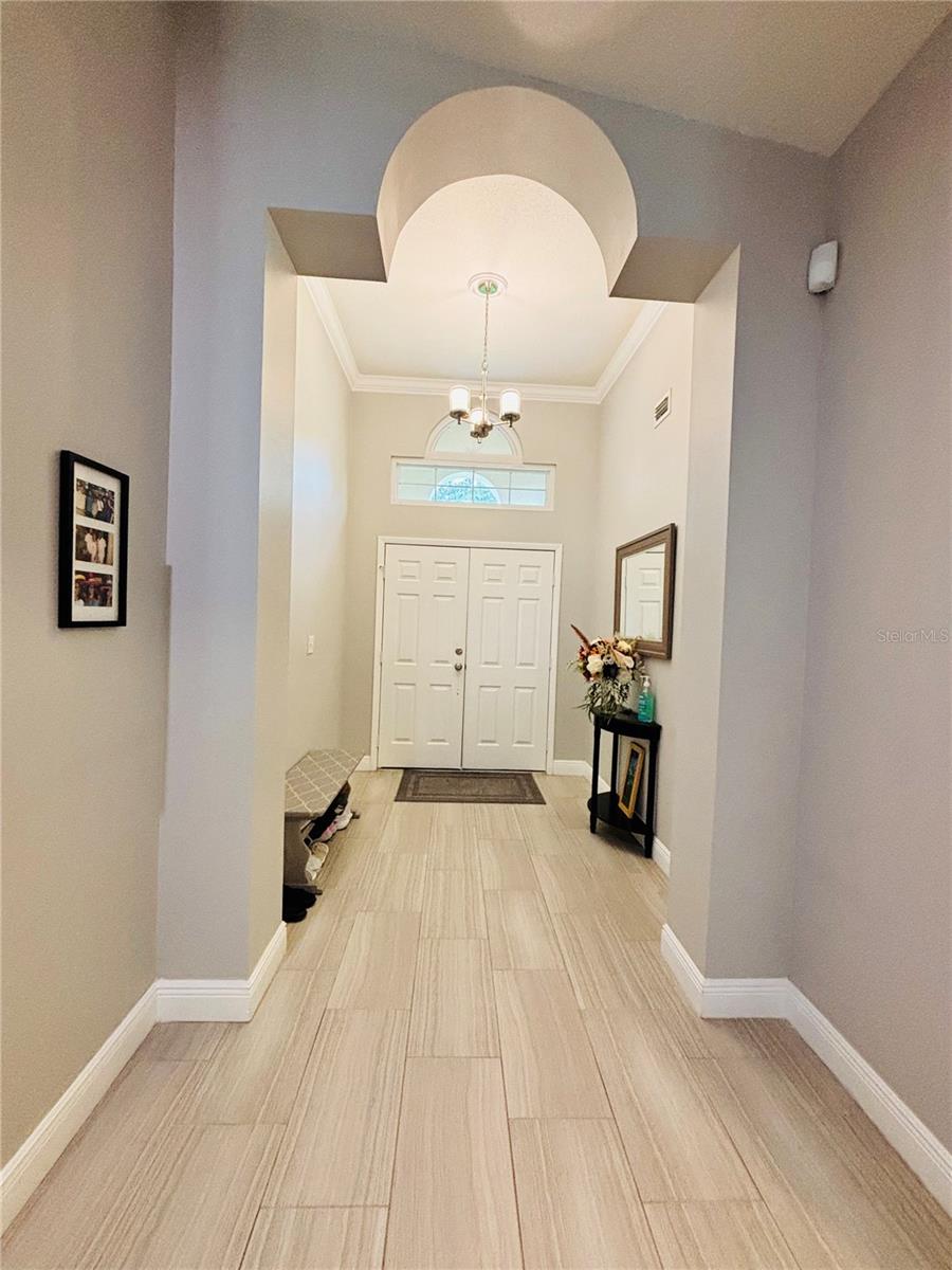2212 CATTLEMAN DR — photo 2