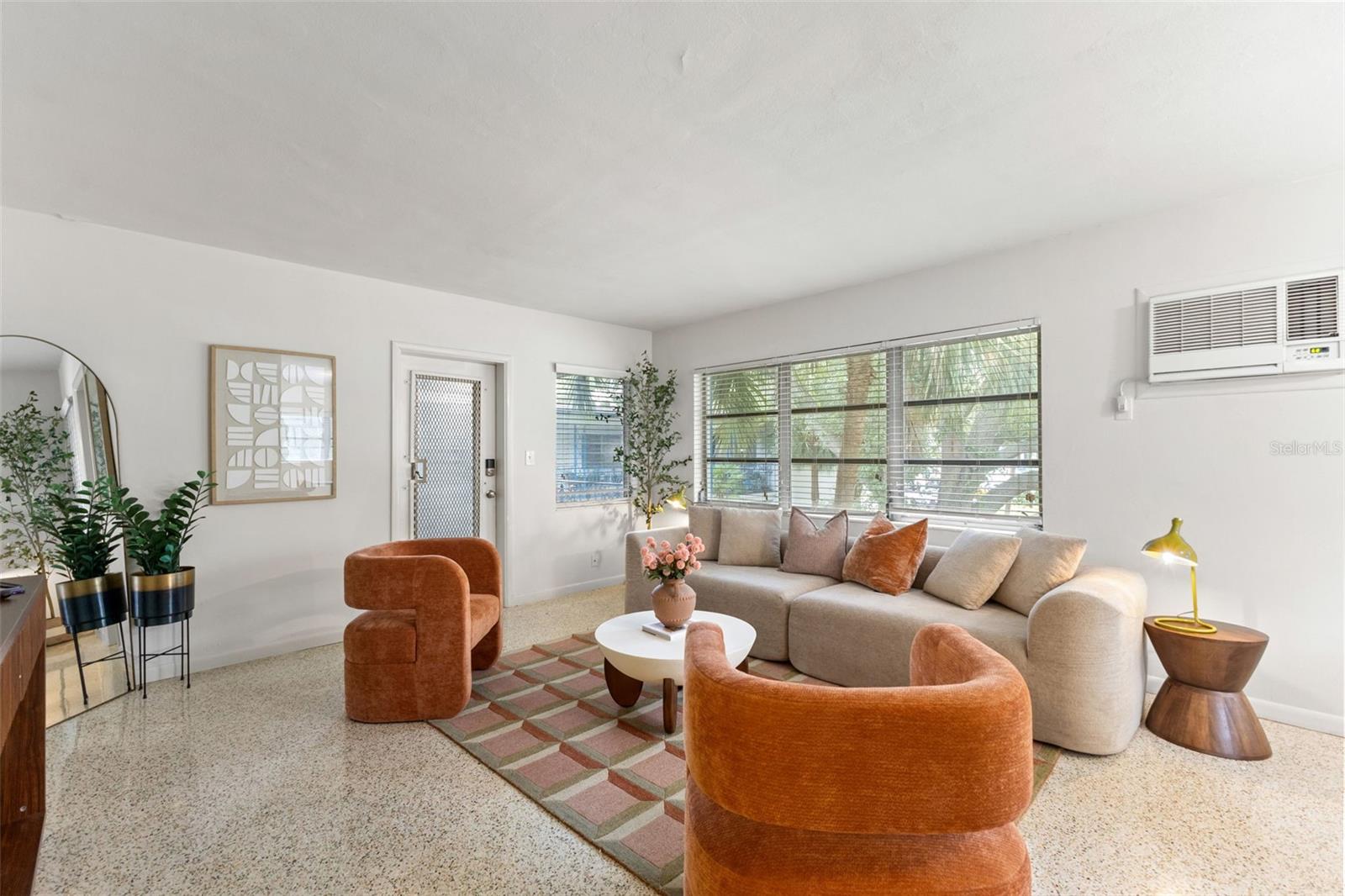 800 BEACH DR NE #1 — photo 2