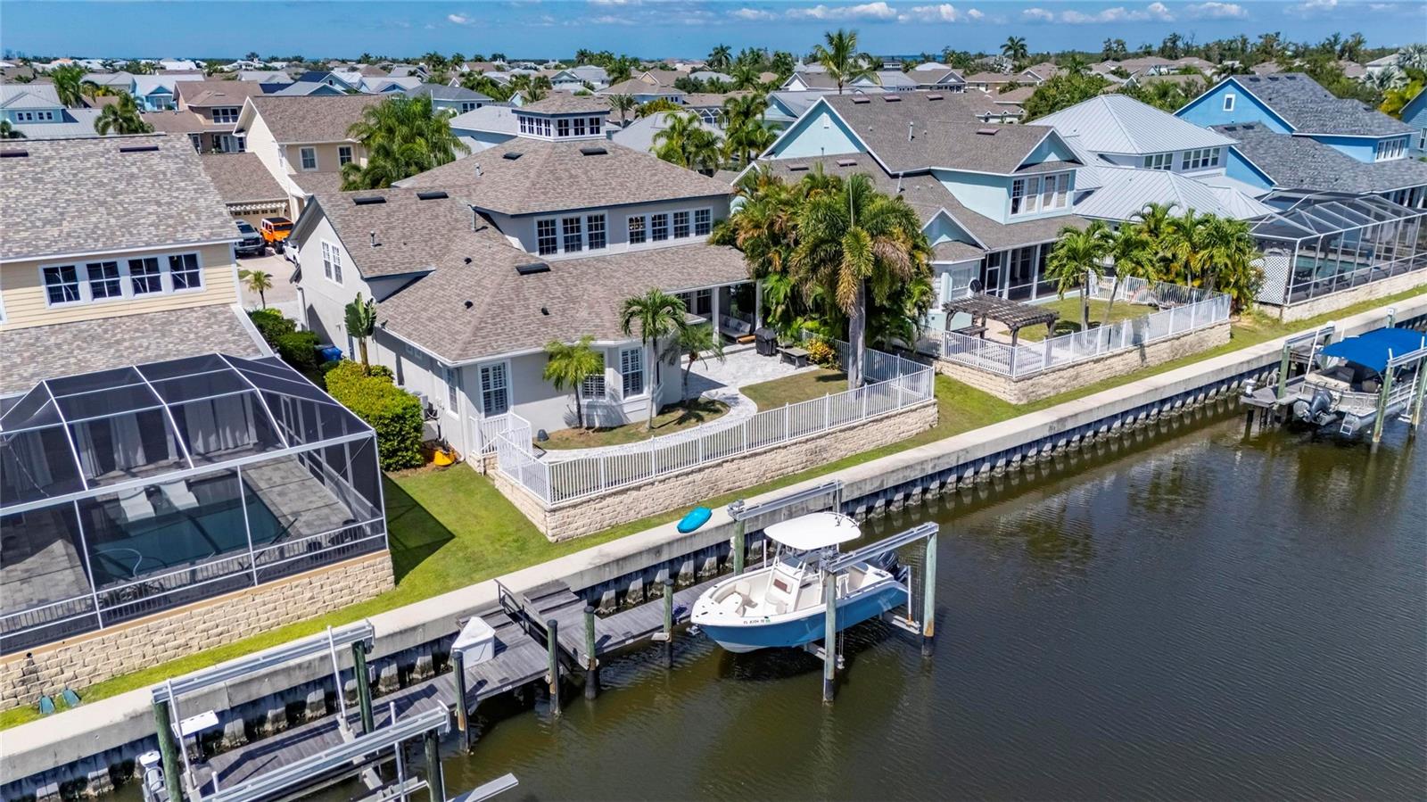 421 ISLEBAY DR — photo 88