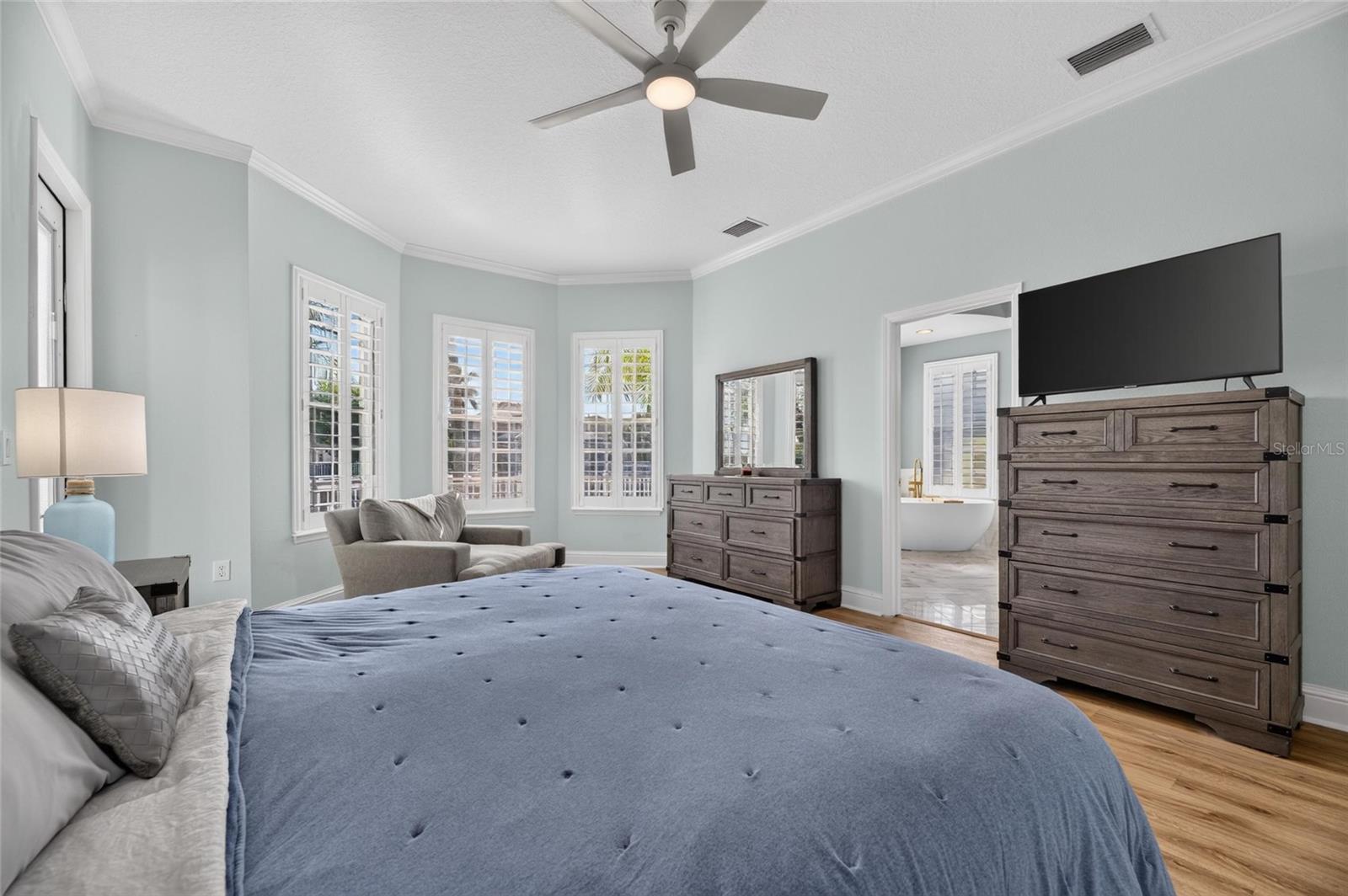 421 ISLEBAY DR — photo 47