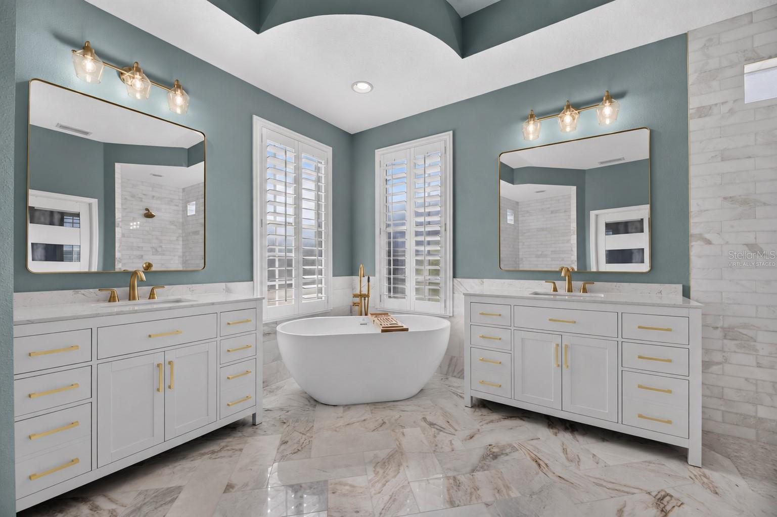 421 ISLEBAY DR — photo 50