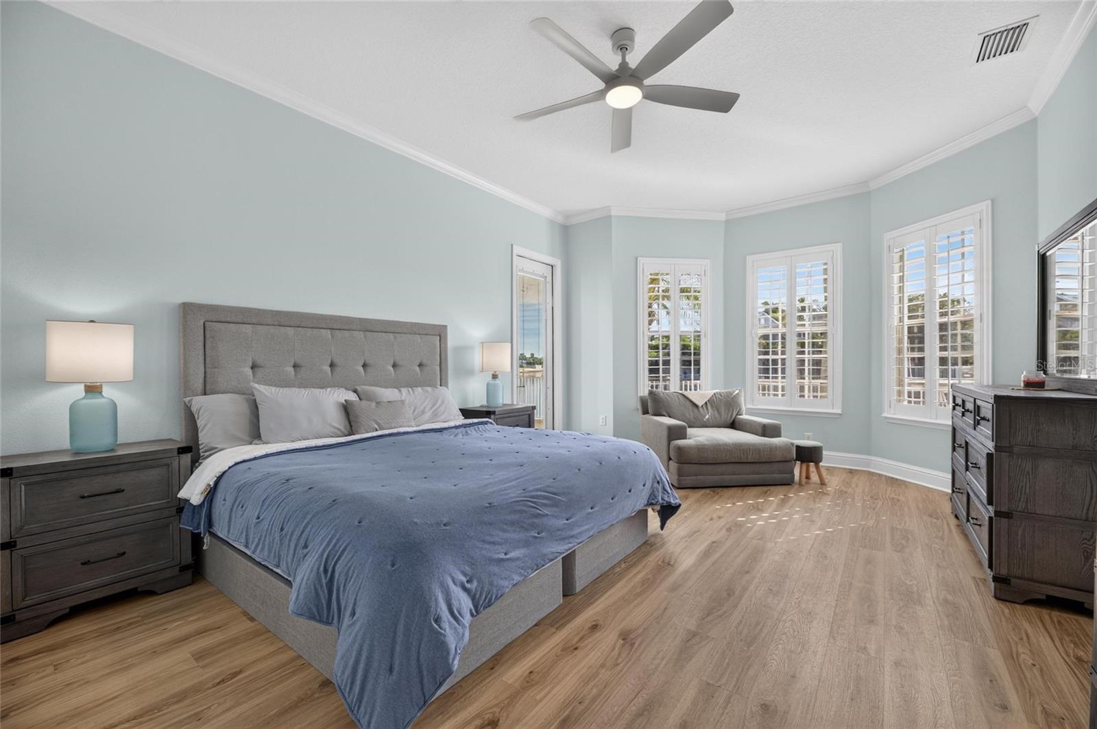 421 ISLEBAY DR — photo 45