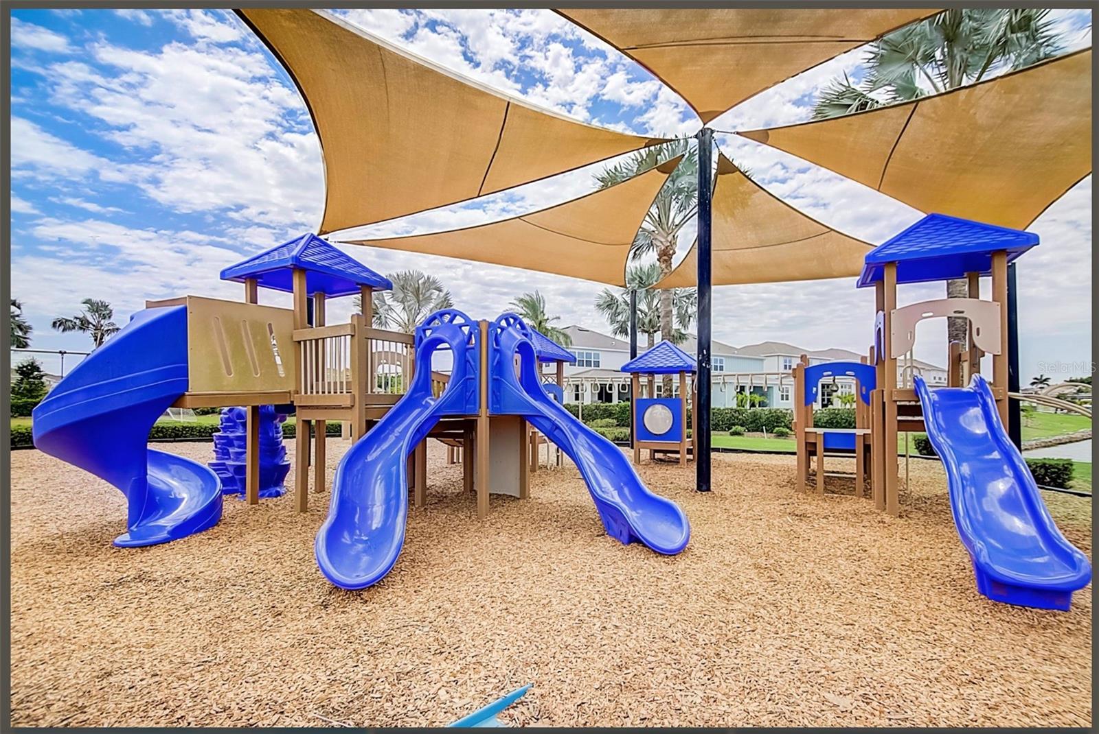 421 ISLEBAY DR — photo 100