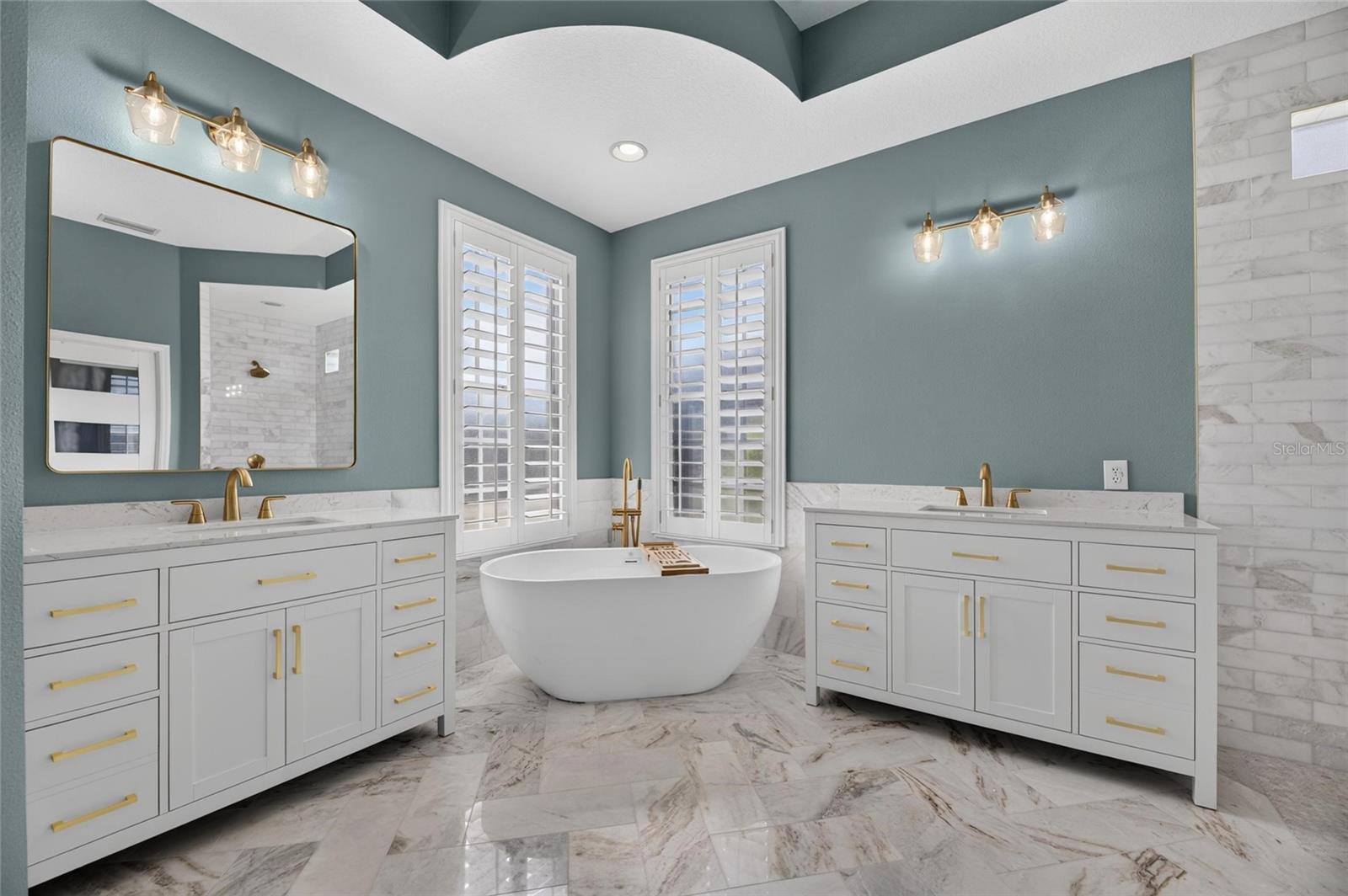 421 ISLEBAY DR — photo 51