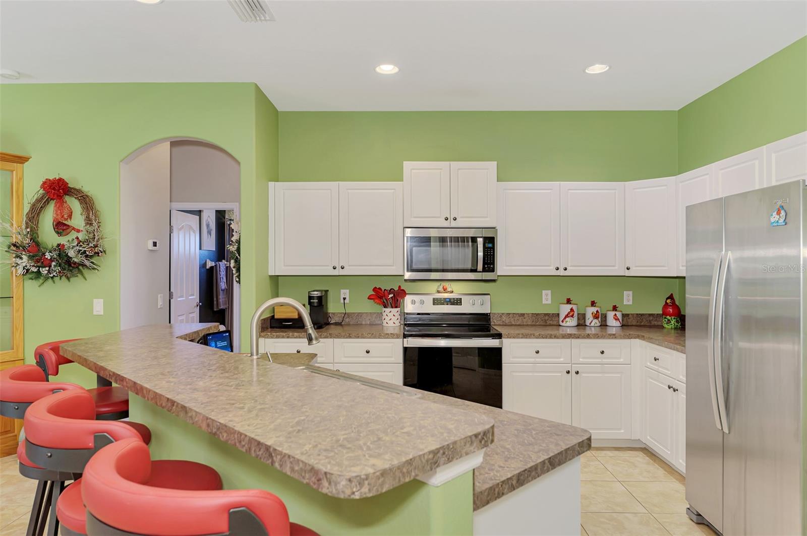 2444 VANCOUVER LN — photo 18