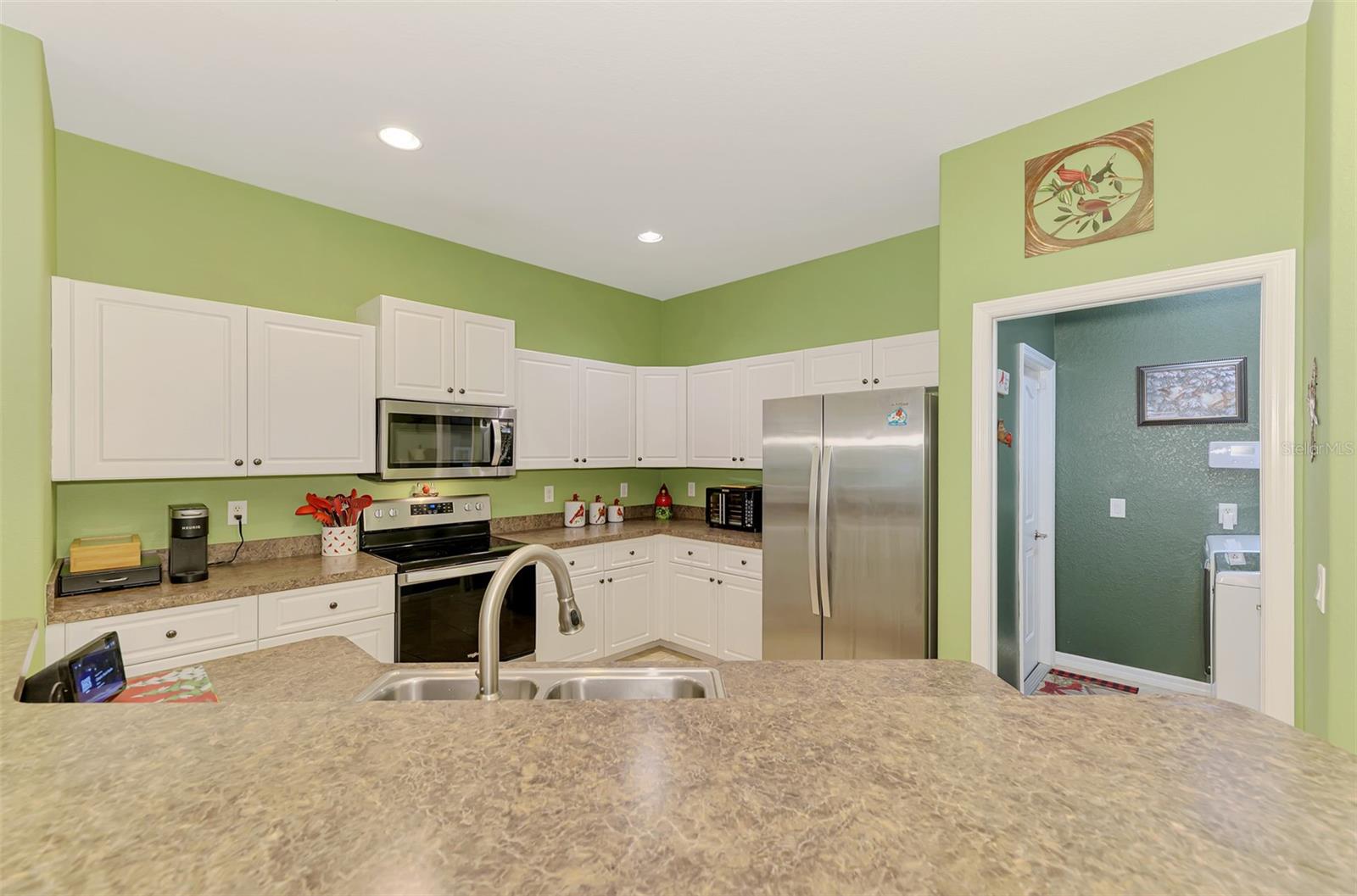2444 VANCOUVER LN — photo 21