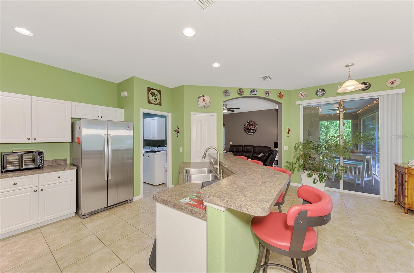 2444 VANCOUVER LN — photo 20