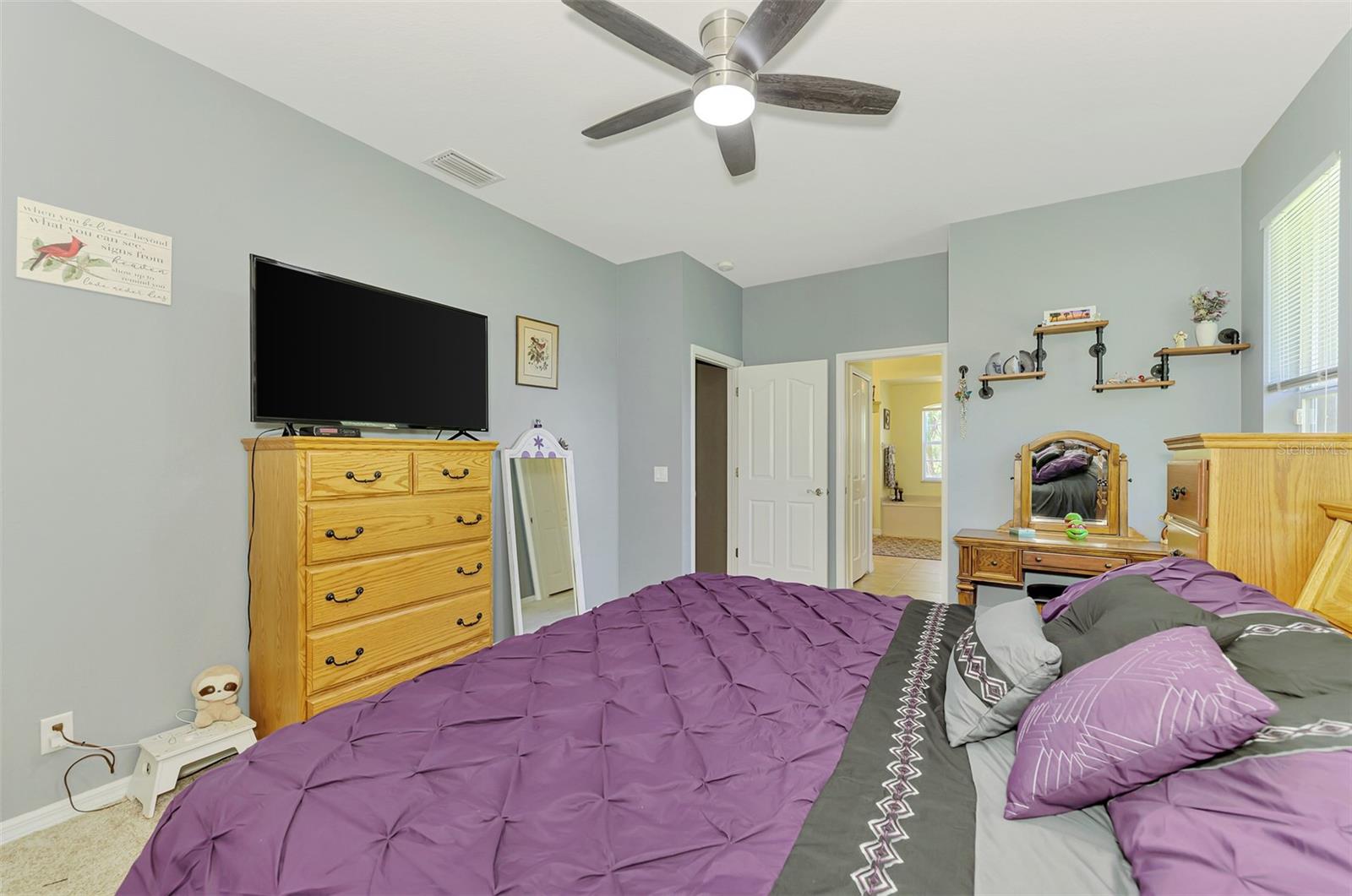2444 VANCOUVER LN — photo 31