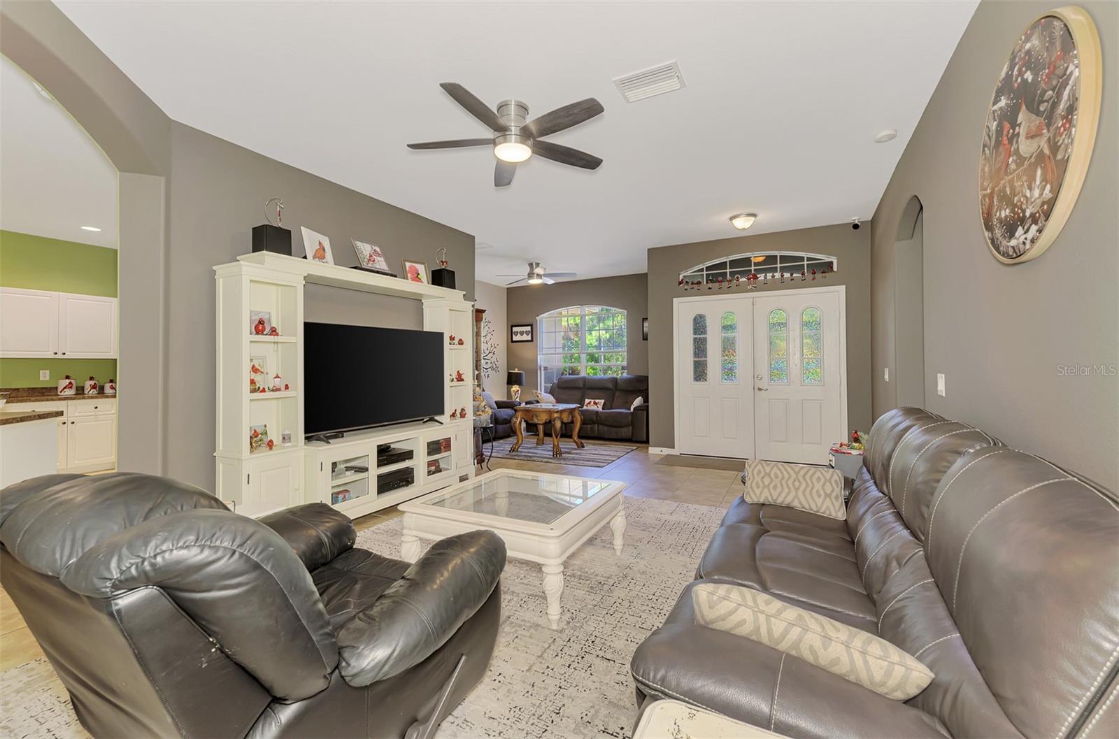 2444 VANCOUVER LN — photo 13