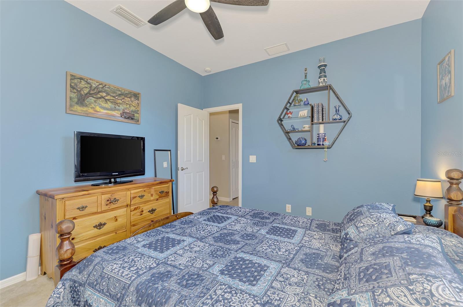 2444 VANCOUVER LN — photo 42