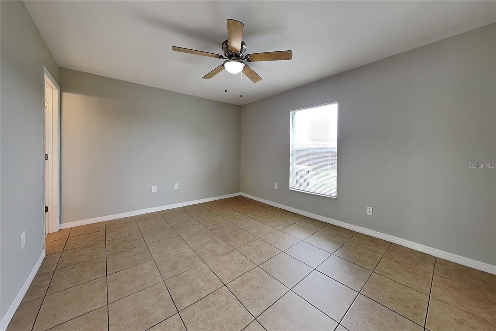 477 FLORIDA CIR N — photo 6