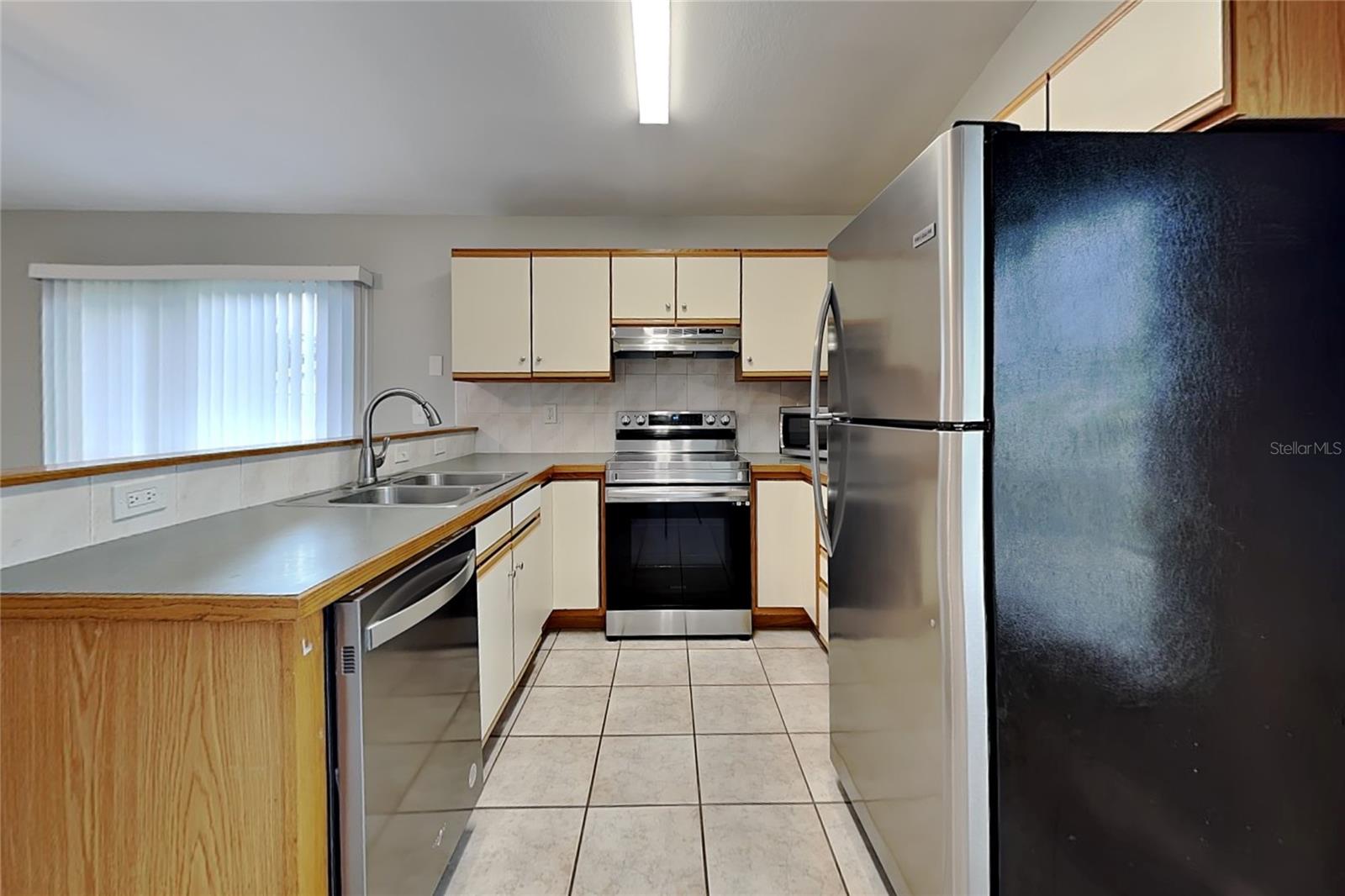 477 FLORIDA CIR N — photo 4