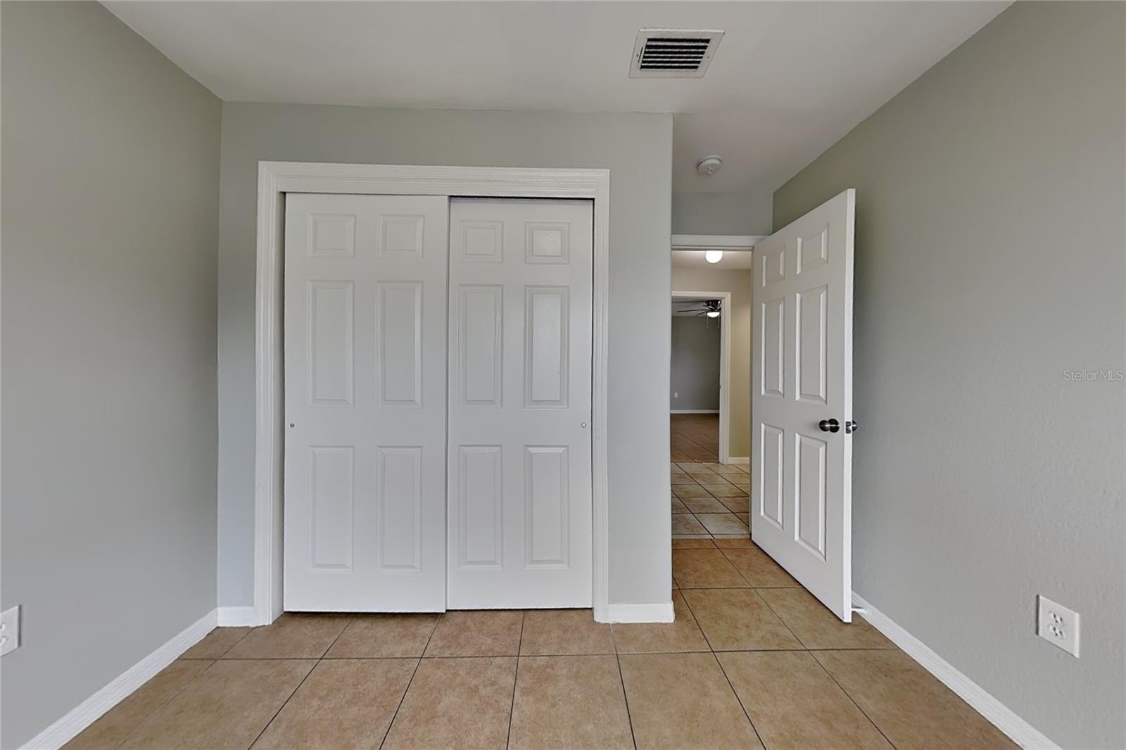477 FLORIDA CIR N — photo 9