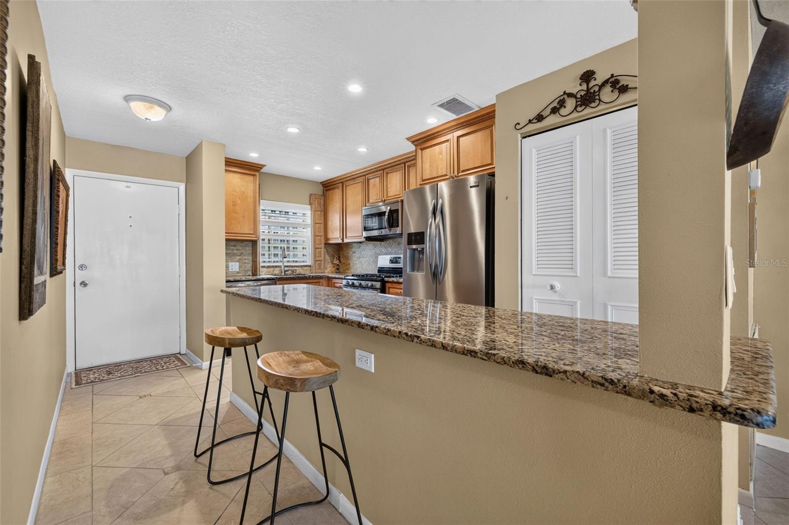 6075 SHORE BLVD S #512 — photo 5