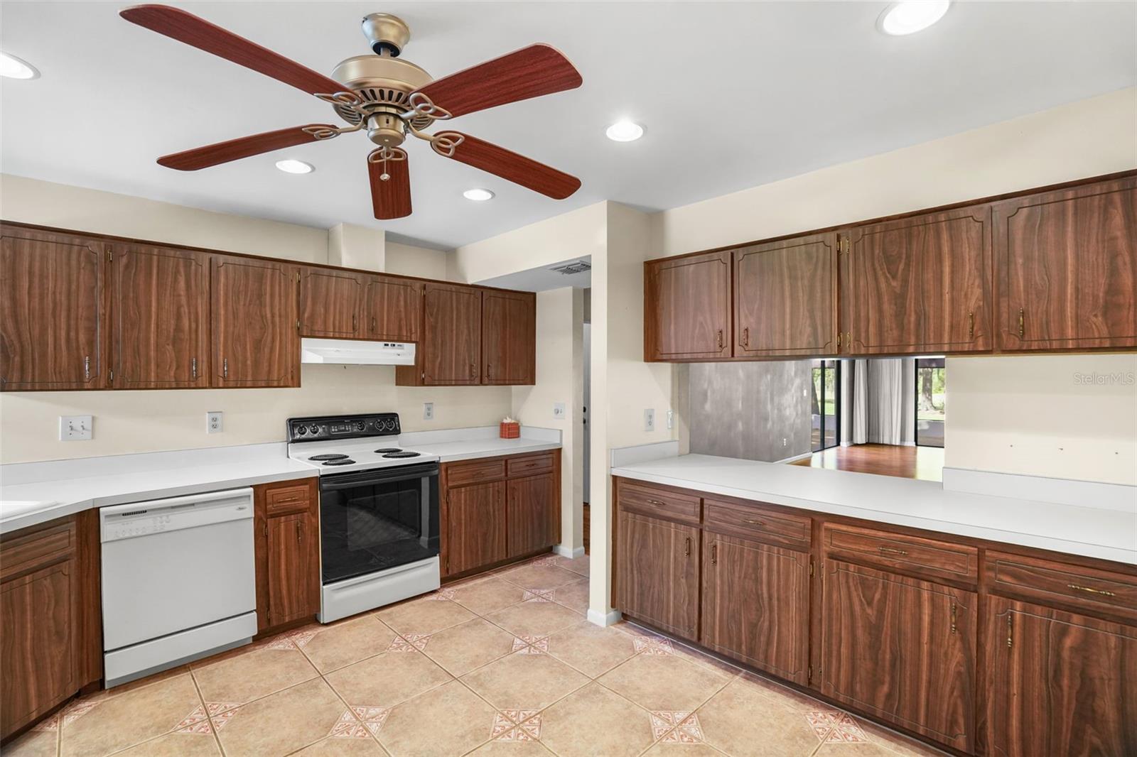 3505 TARPON WOODS BLVD #K406 — photo 9