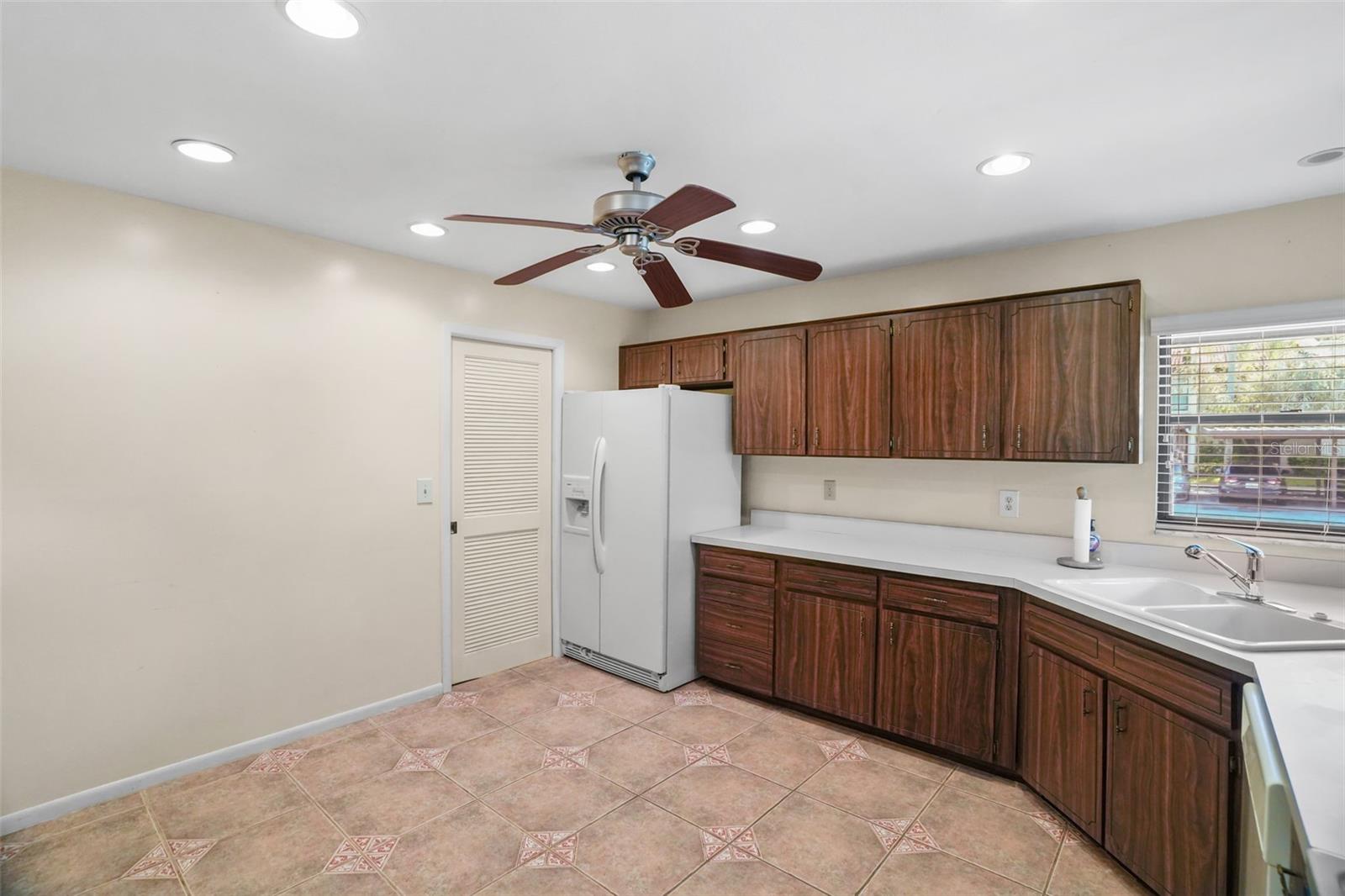 3505 TARPON WOODS BLVD #K406 — photo 10