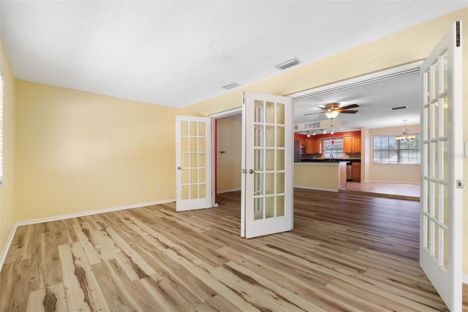 14331 APACHE AVE — photo 18