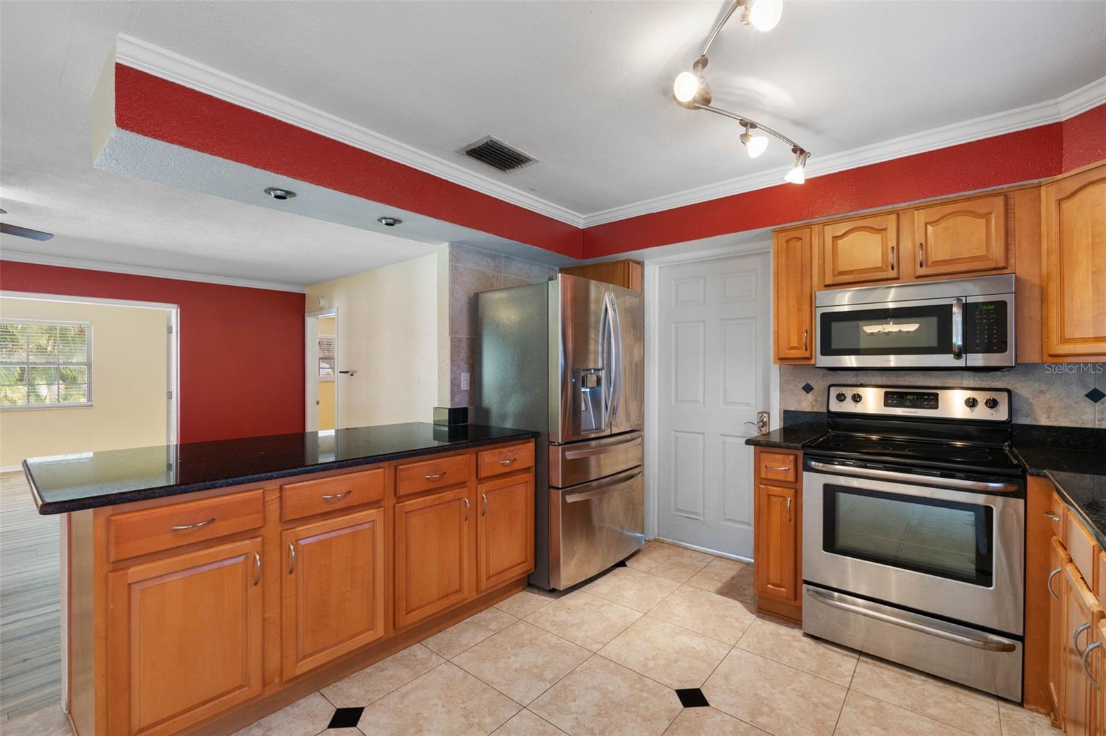14331 APACHE AVE — photo 12