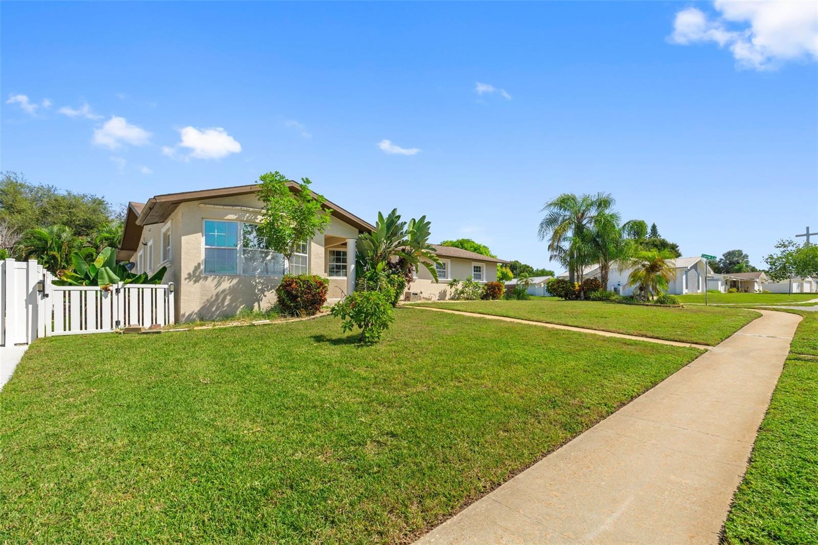14331 APACHE AVE — photo 3