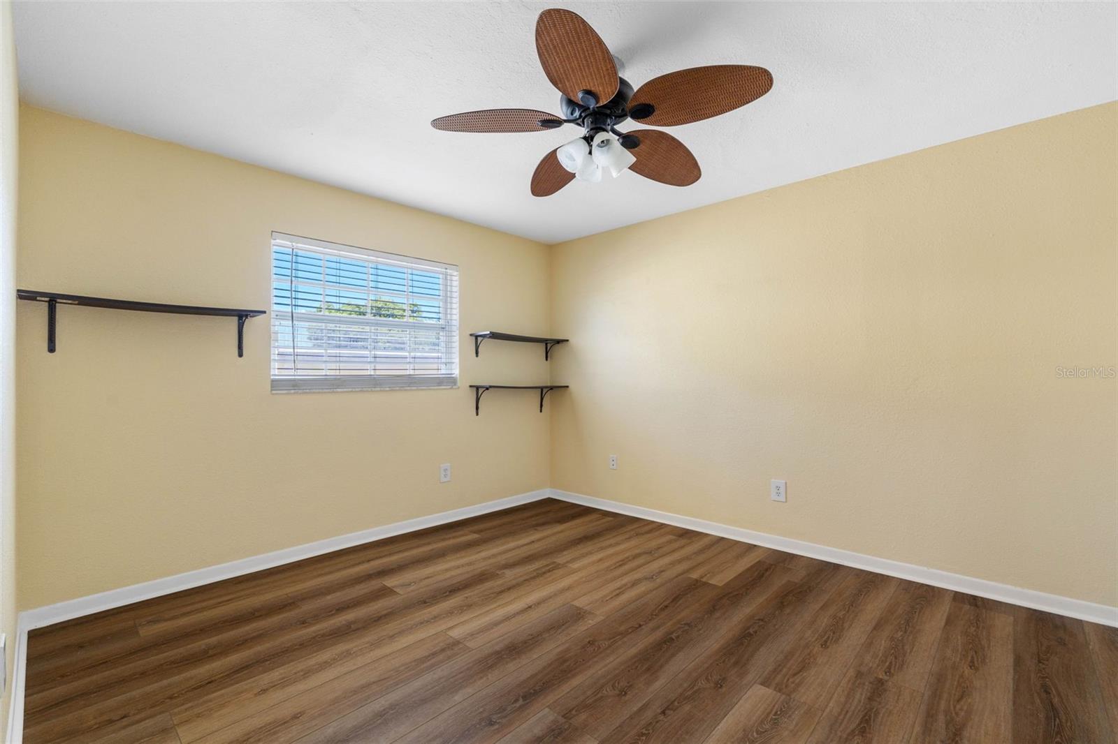 14331 APACHE AVE — photo 31
