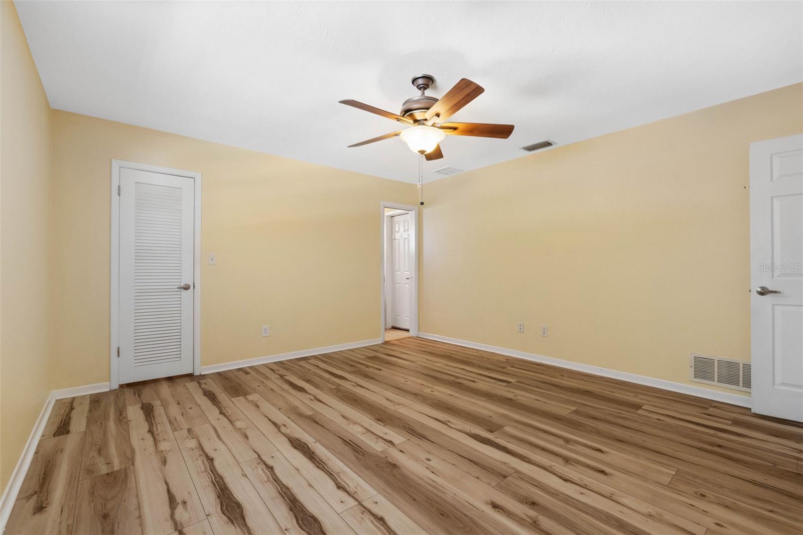 14331 APACHE AVE — photo 25