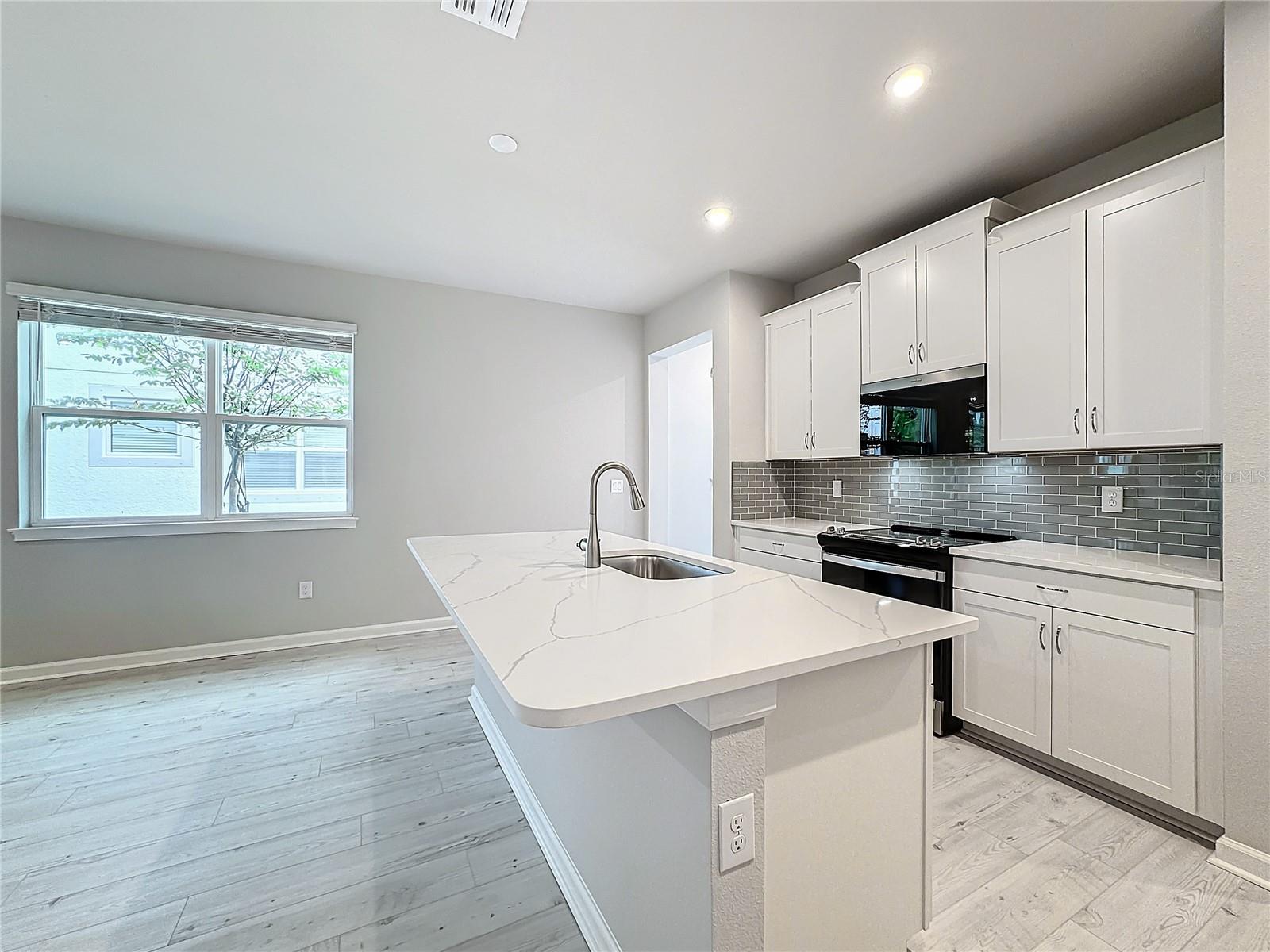 1158 CREEK VALLEY CT — photo 5