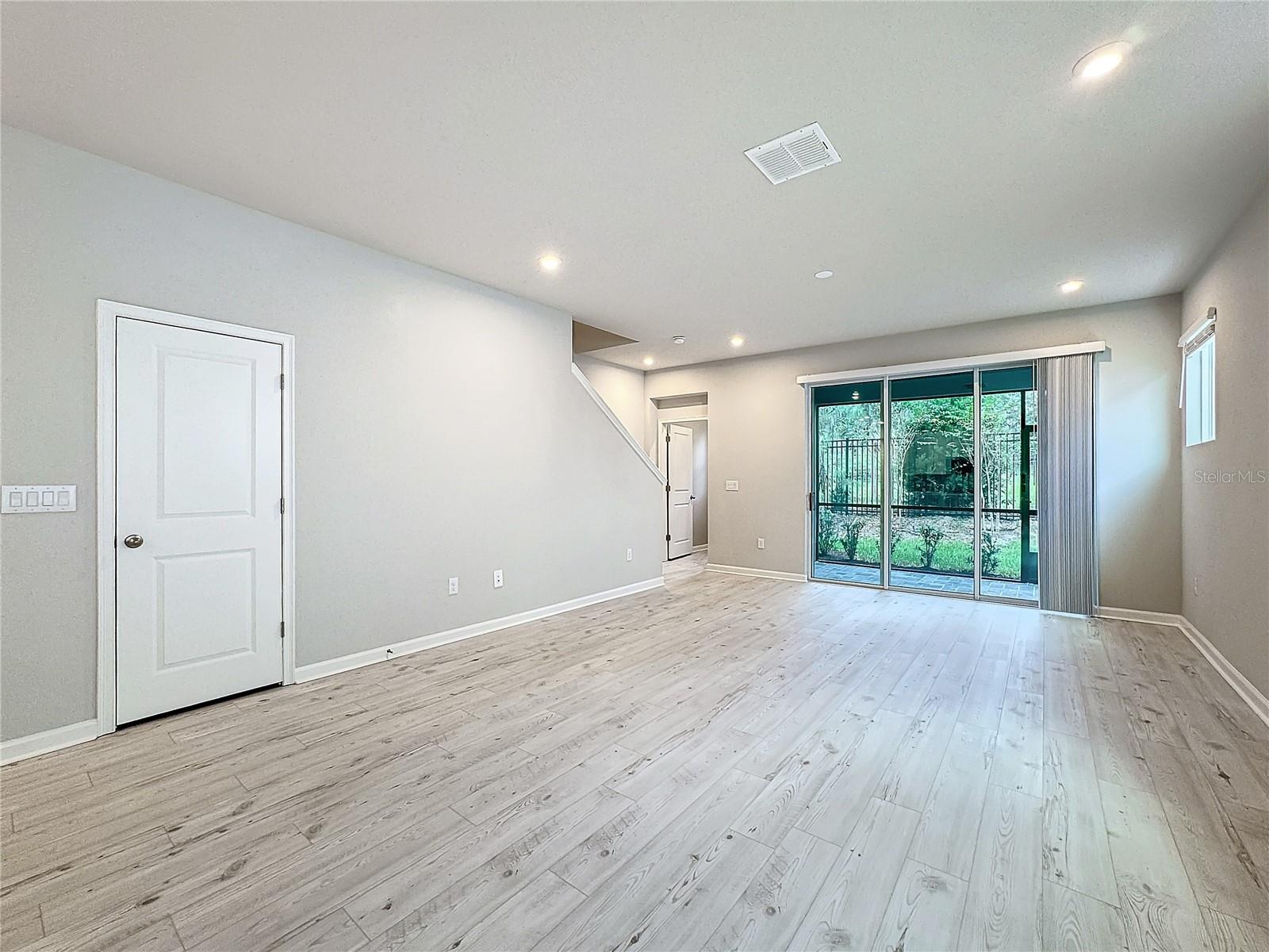 1158 CREEK VALLEY CT — photo 9