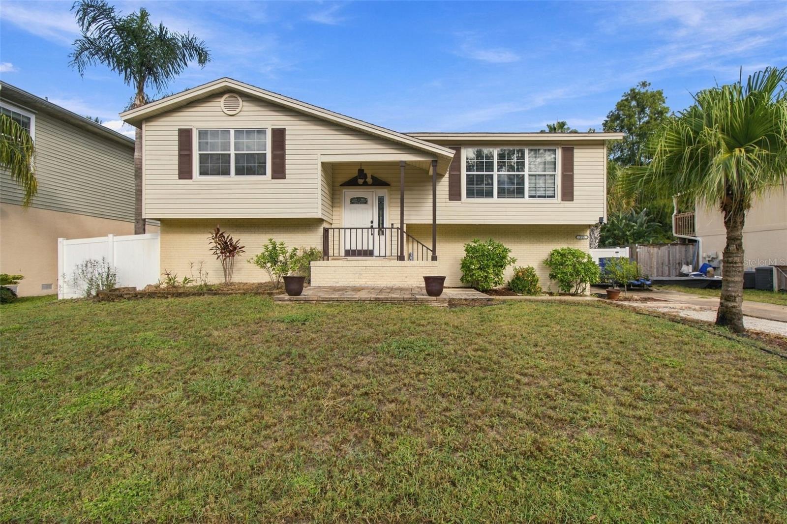 915 LYNNLEA LN — photo 3