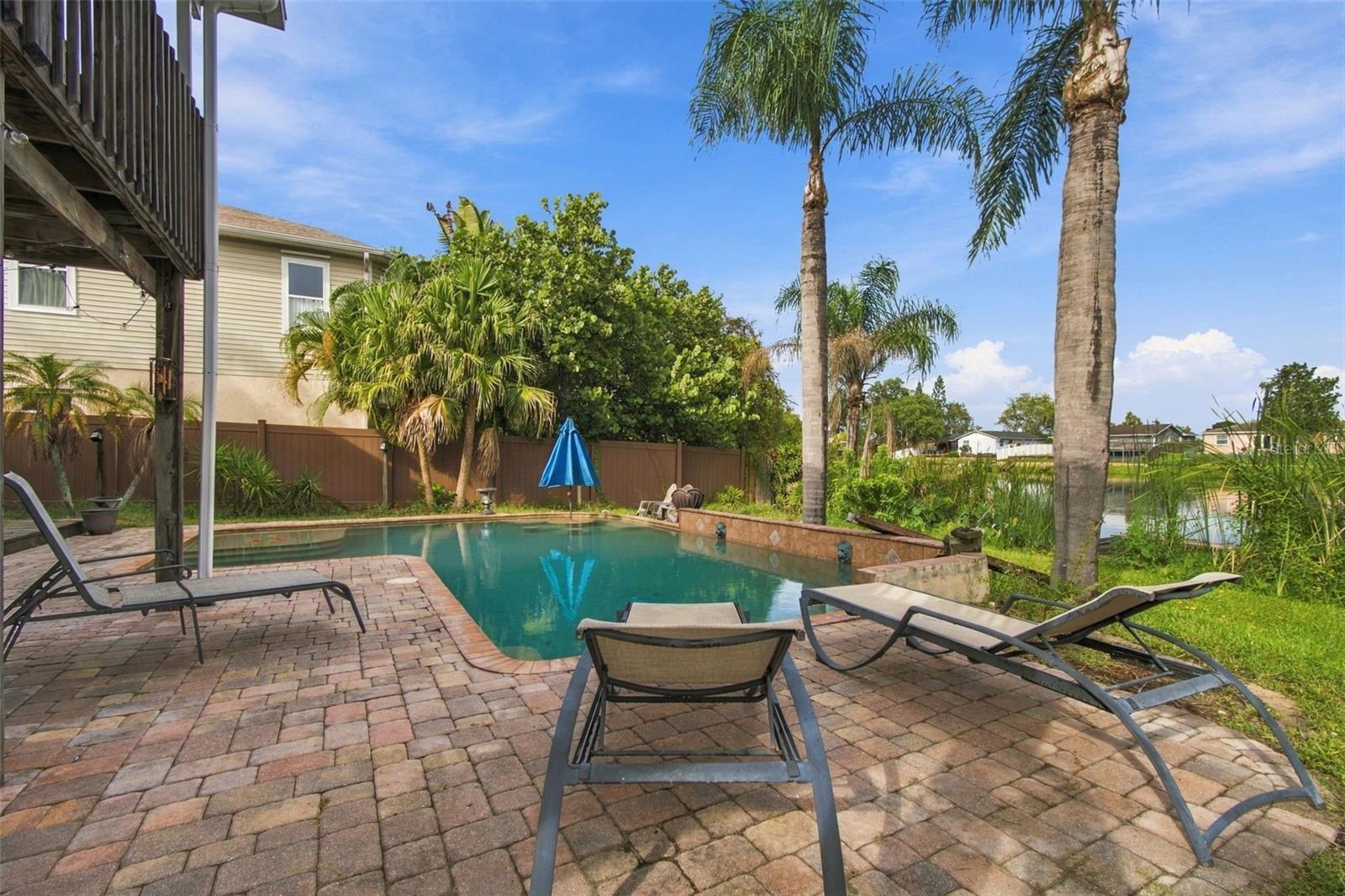 915 LYNNLEA LN — photo 56