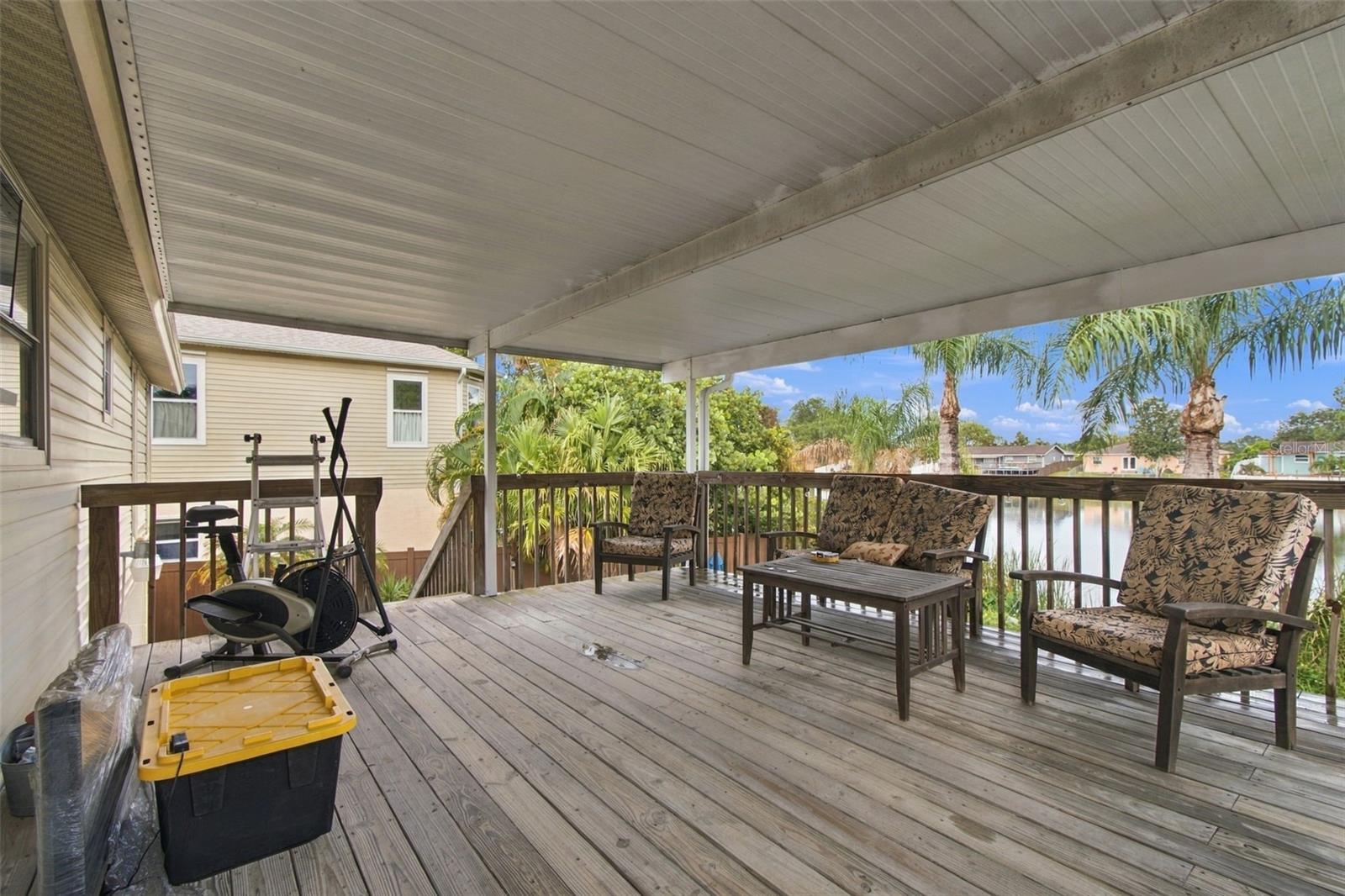 915 LYNNLEA LN — photo 36