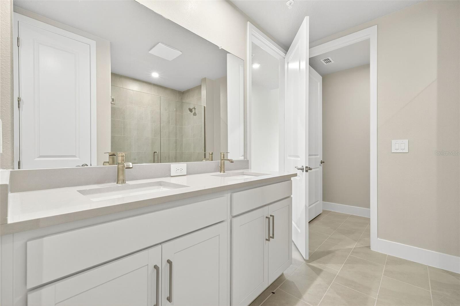 17405 MOONFLOWER DR #101 — photo 17