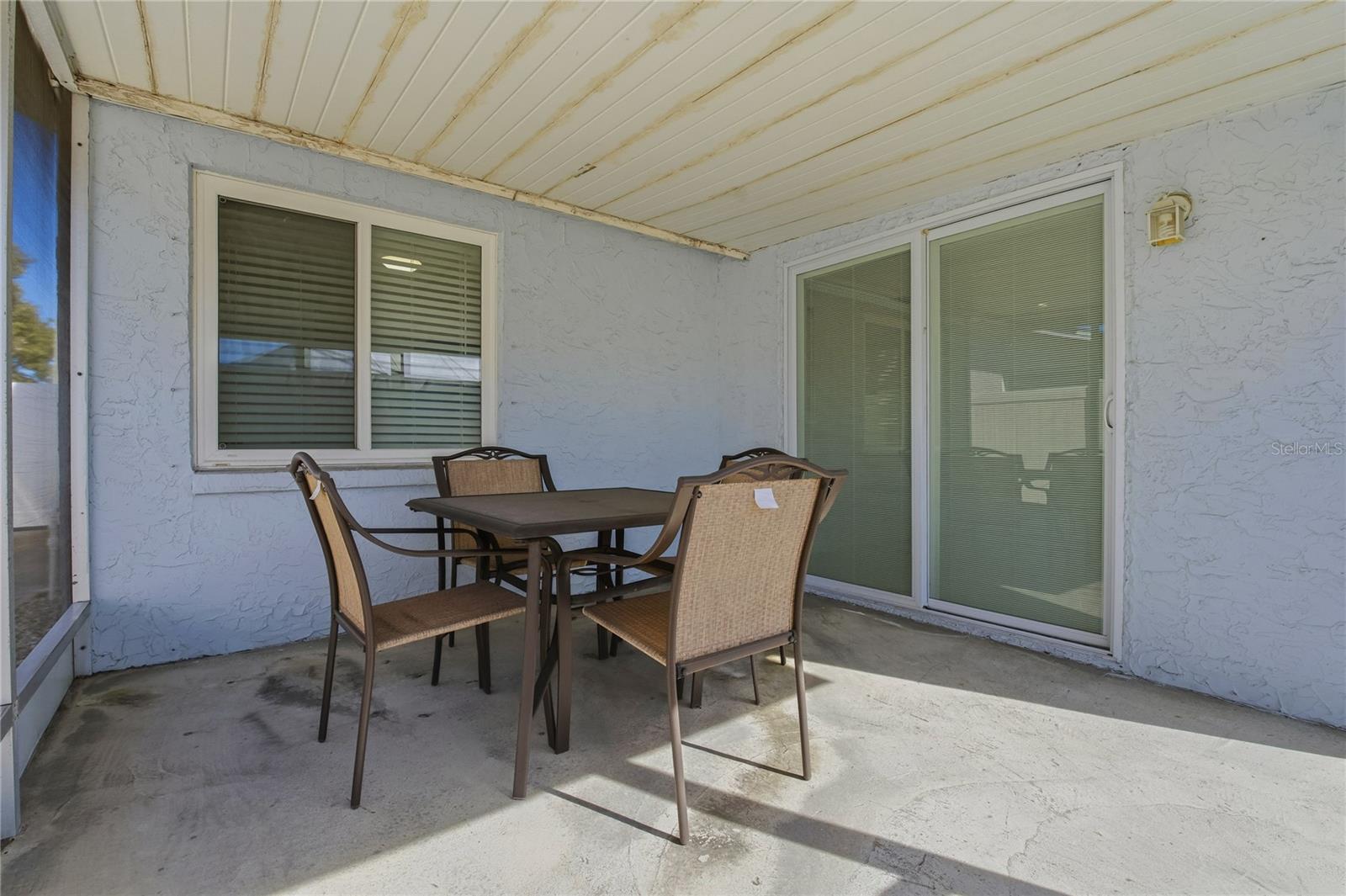 7420 SANDALWOOD DR — photo 35
