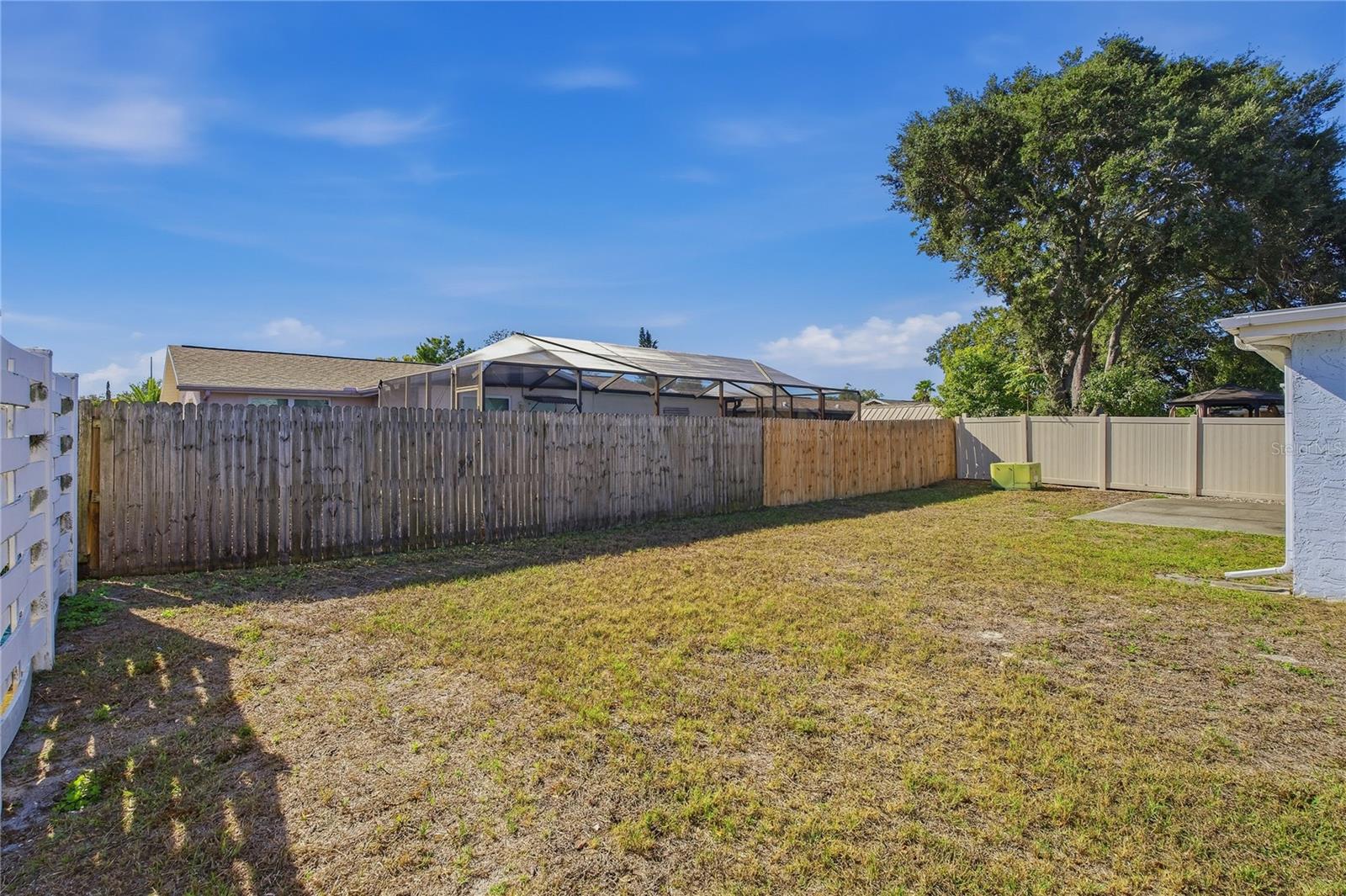 7420 SANDALWOOD DR — photo 4