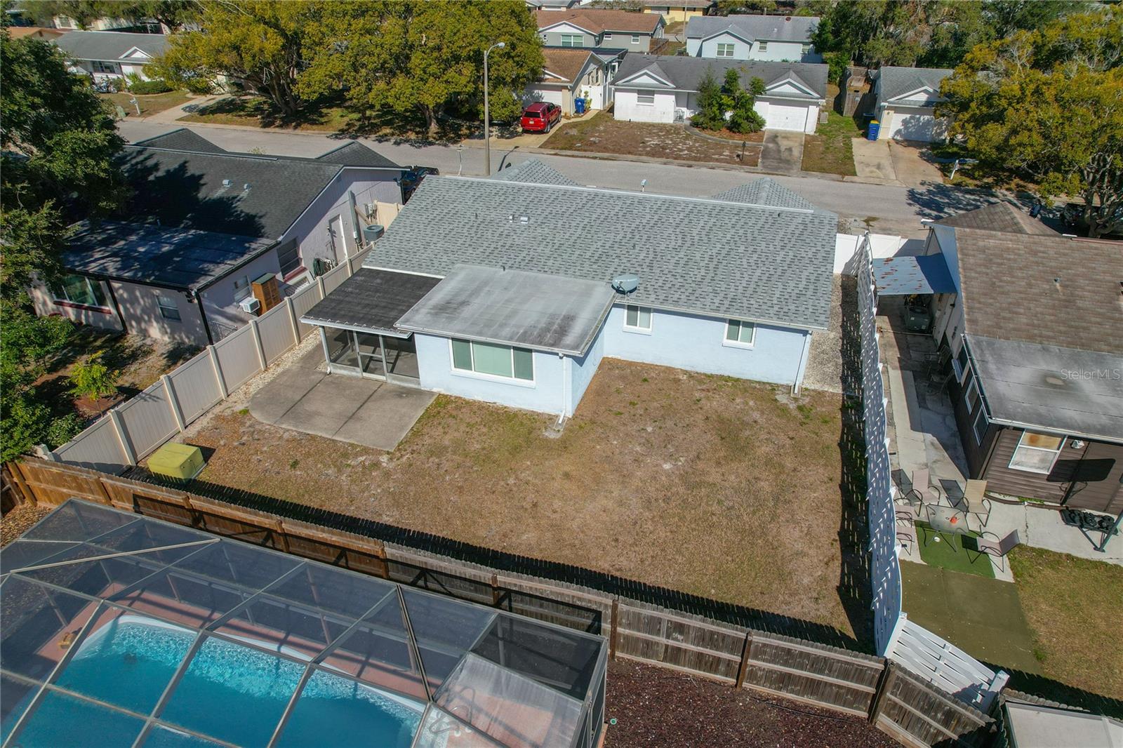 7420 SANDALWOOD DR — photo 41