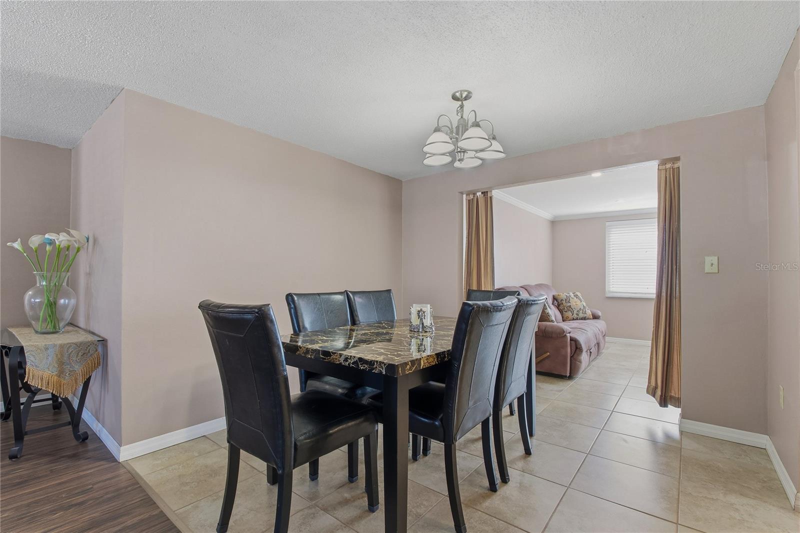 7420 SANDALWOOD DR — photo 10