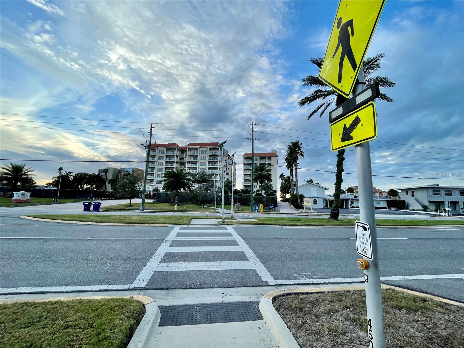 17715 GULF BLVD #303 — photo 31
