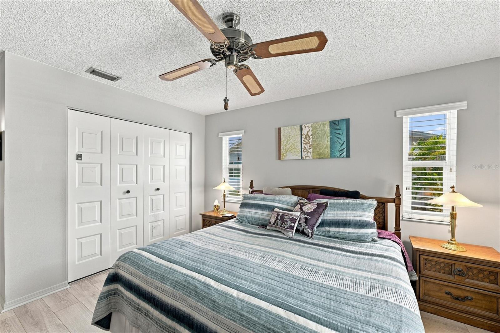 215 GENET CT — photo 26