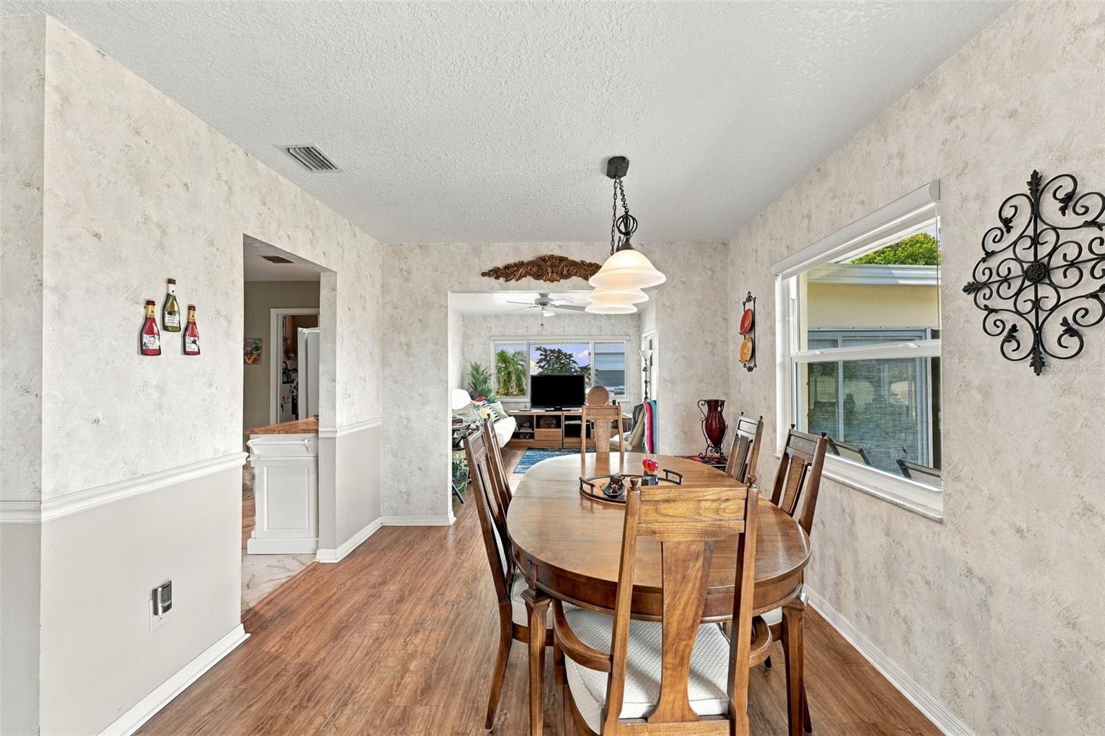 215 GENET CT — photo 13