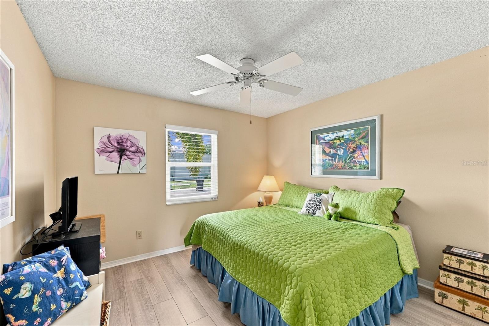 215 GENET CT — photo 30