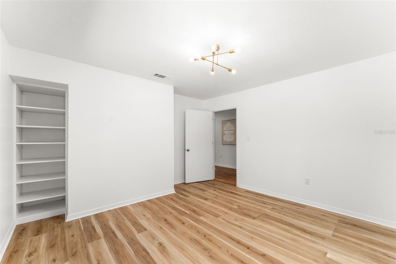 5629 NW 97TH ST — photo 30