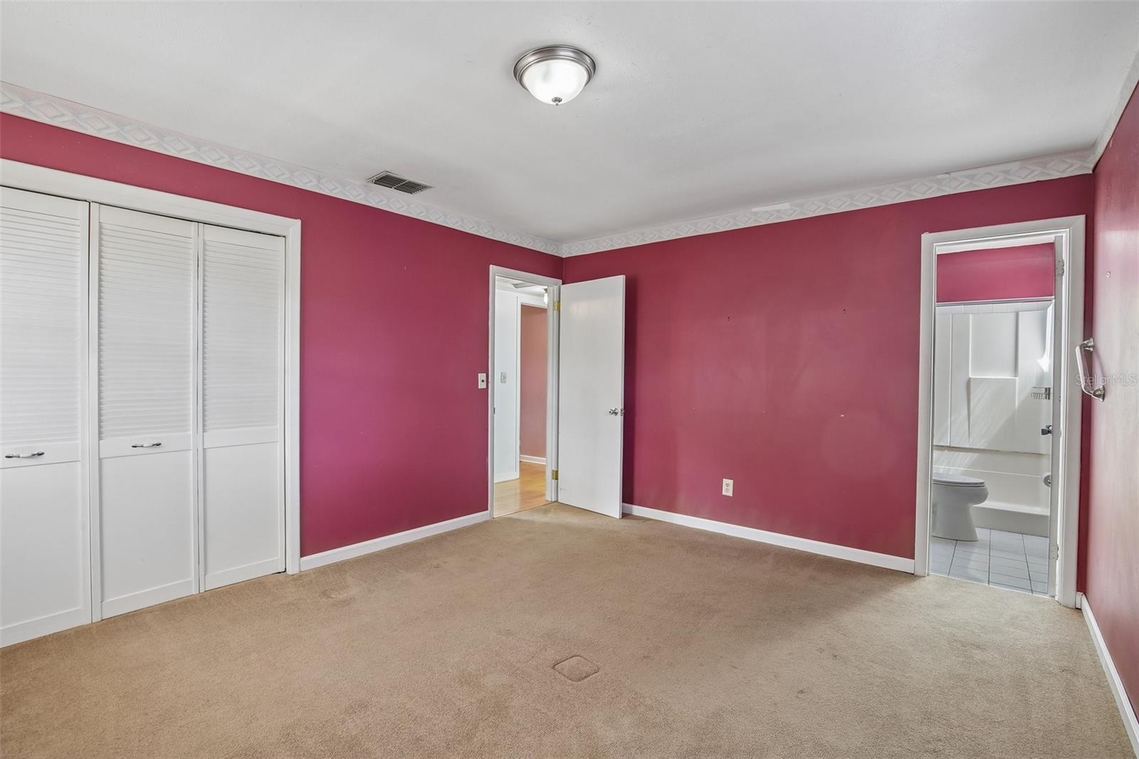 512 WHITE OAK AVE — photo 15