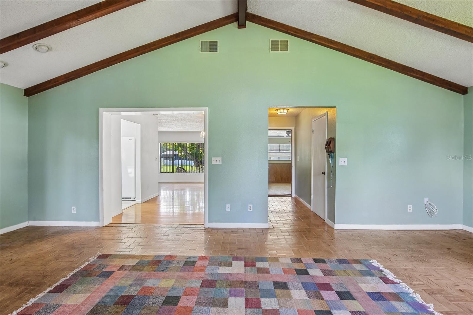 512 WHITE OAK AVE — photo 24