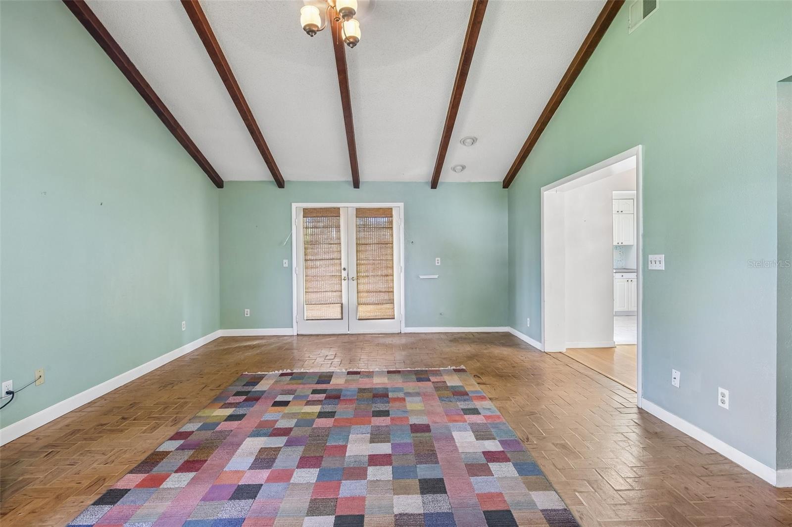 512 WHITE OAK AVE — photo 22