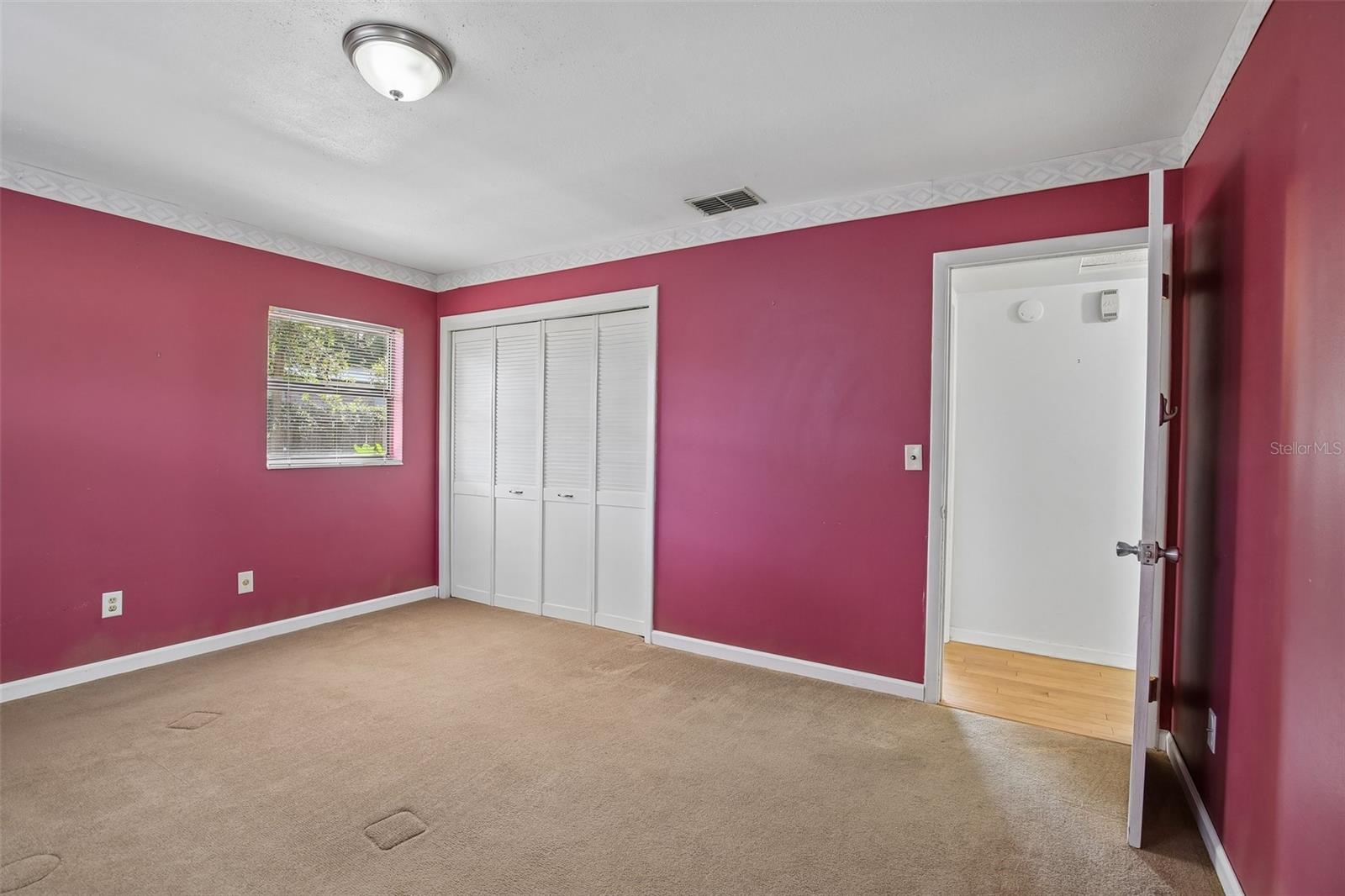 512 WHITE OAK AVE — photo 16