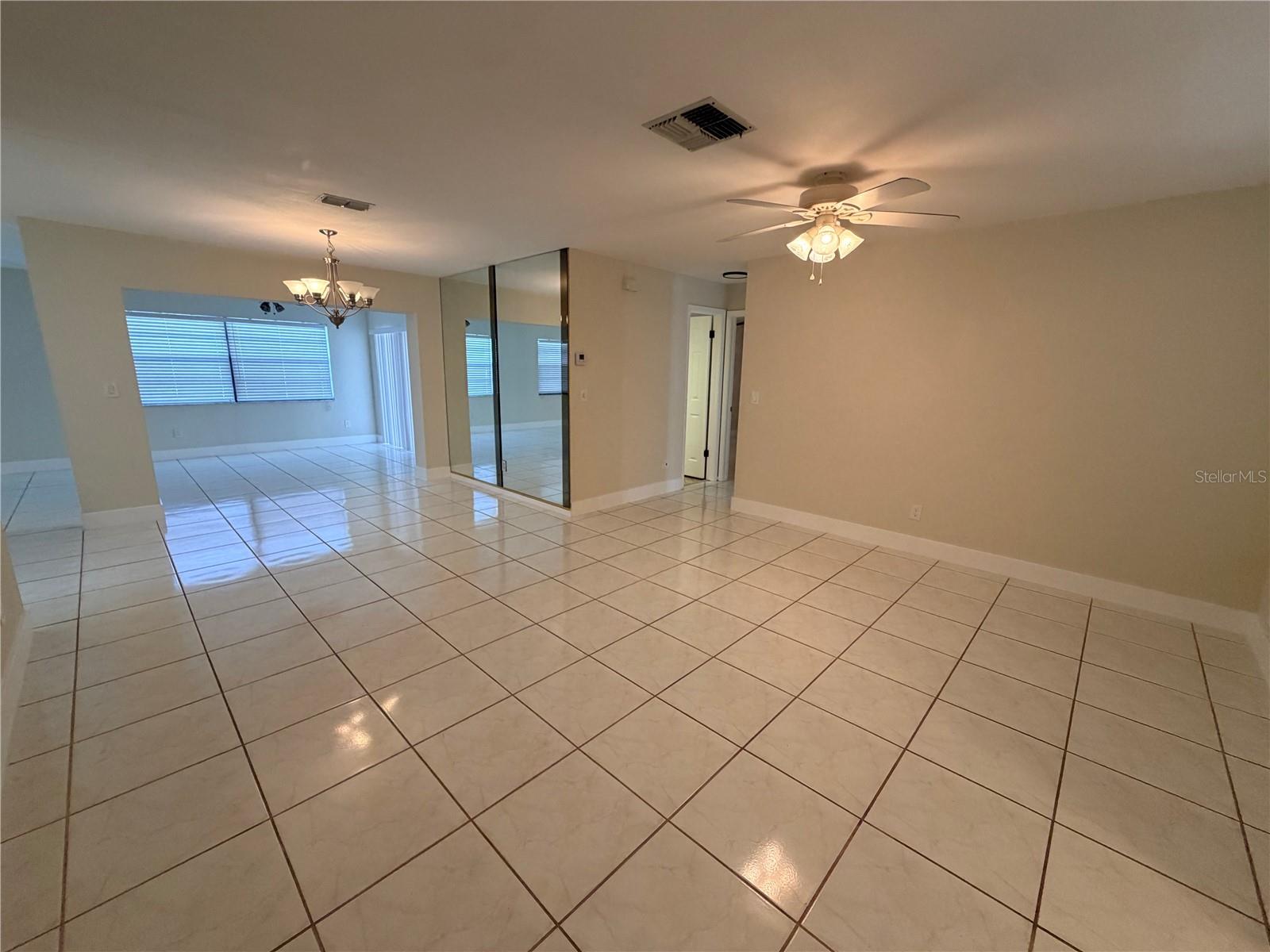 8725 ARUBA LN — photo 15